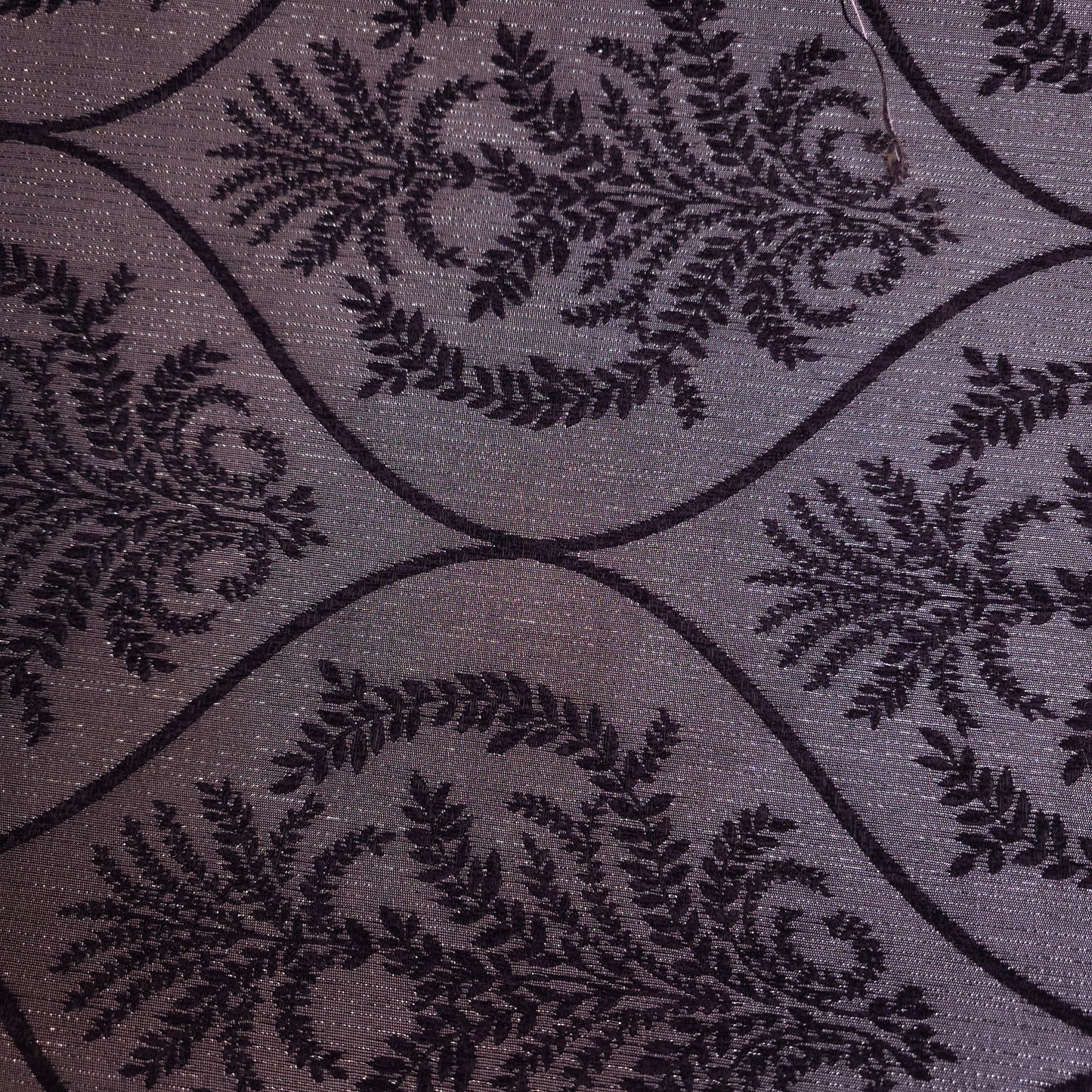 REGAL LAUREL OGEE MEDALION CHENIELLE PURPLE