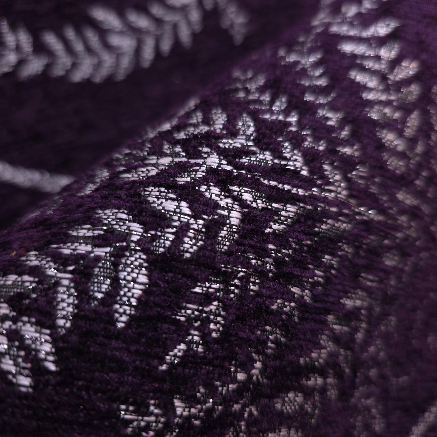 REGAL LAUREL OGEE MEDALION CHENIELLE PURPLE
