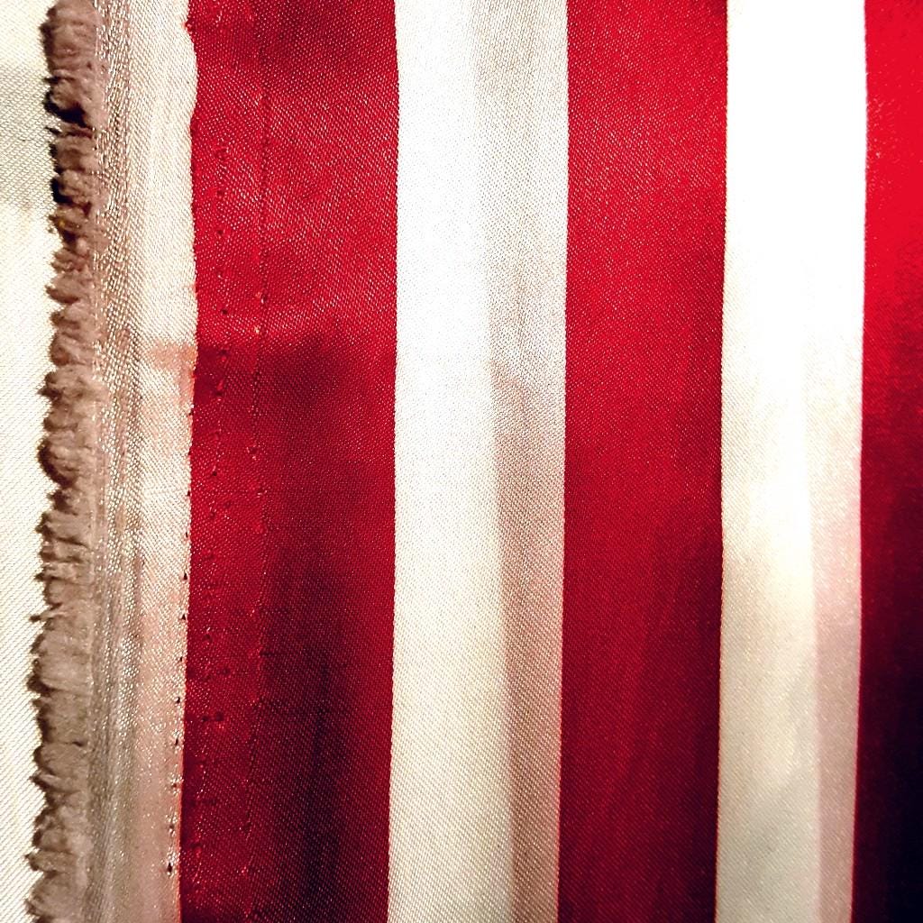 ONE INCH STRIPE SATIN RED WHITE