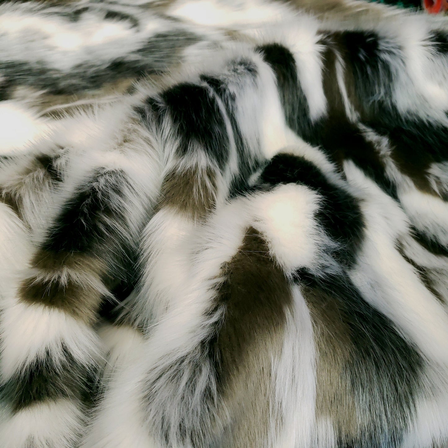 SNOW SAND DUNES FAUX FUR