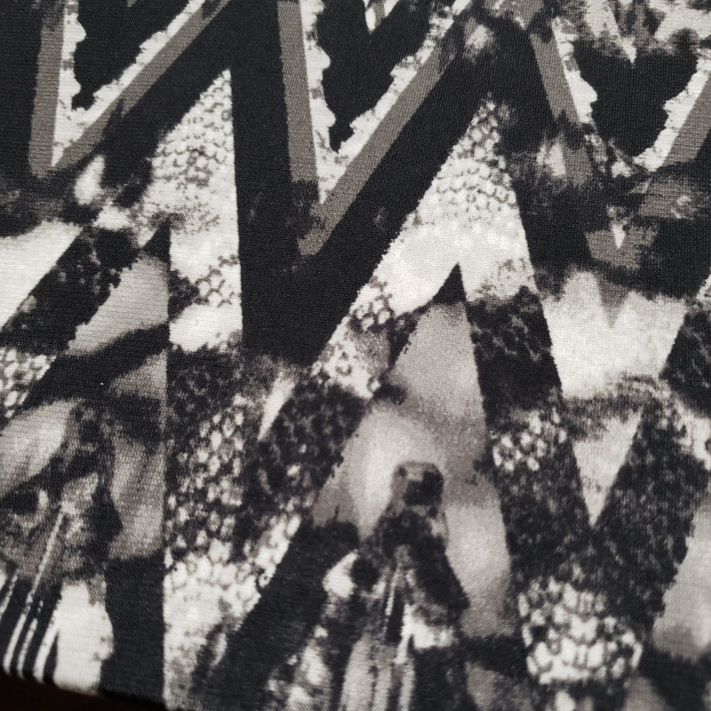 ABSTRACT BLACK COLLAGE STRETCH JERSEY