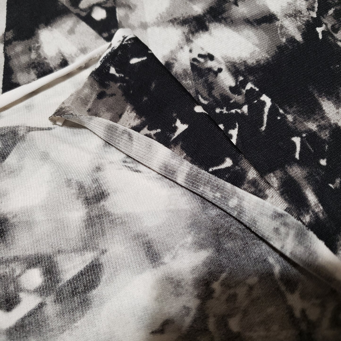 ABSTRACT BLACK COLLAGE STRETCH JERSEY
