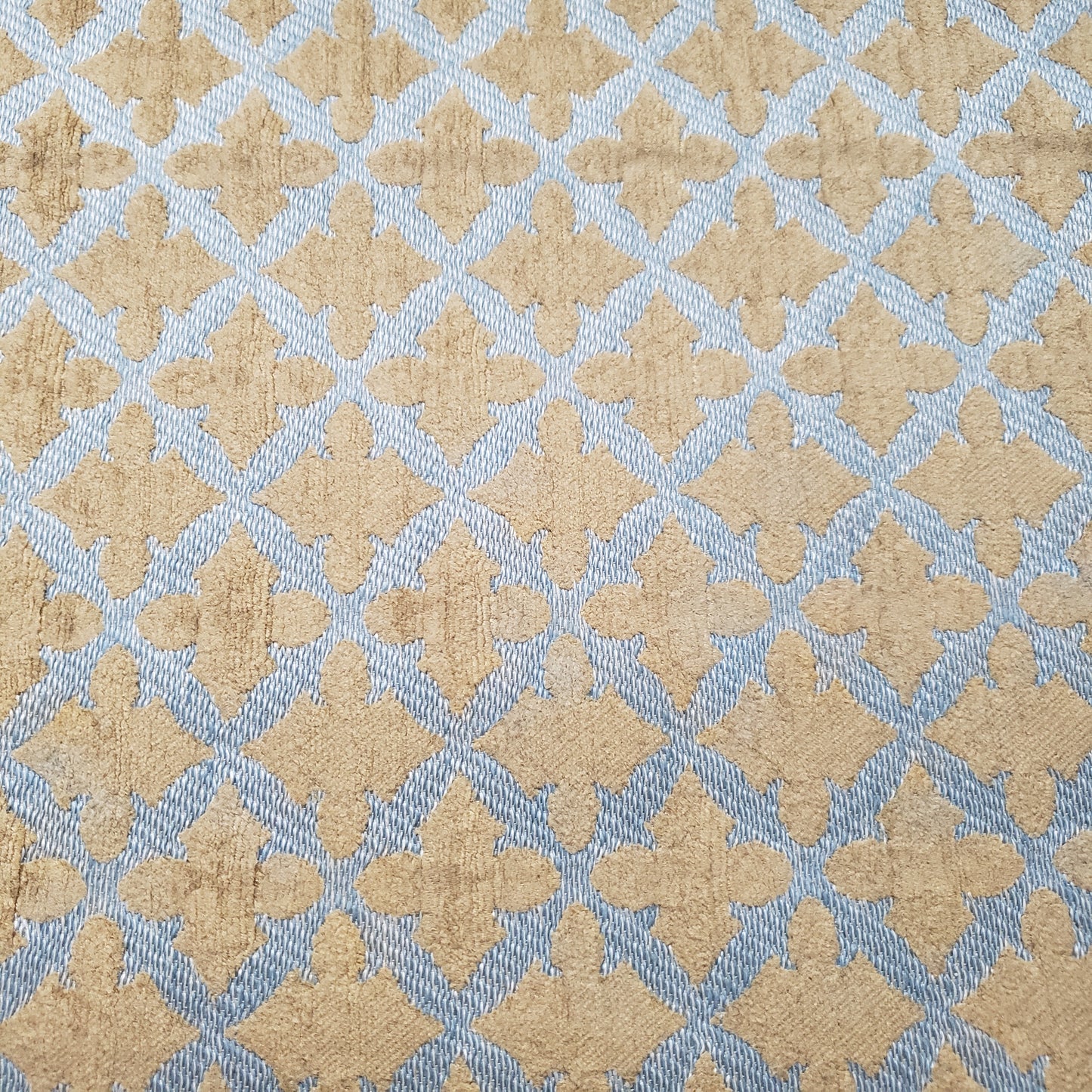 MEDIEVAL FLEUR LATTICE REVERSIBLE UPHOLSTERY