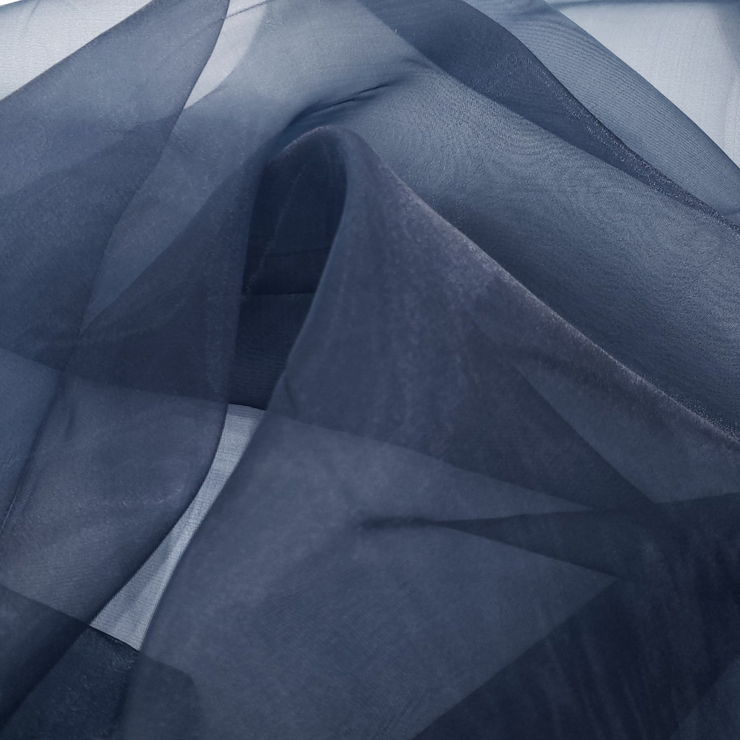 CRYSTAL ORGANZA 5 YARD LOT BLUE NAVY