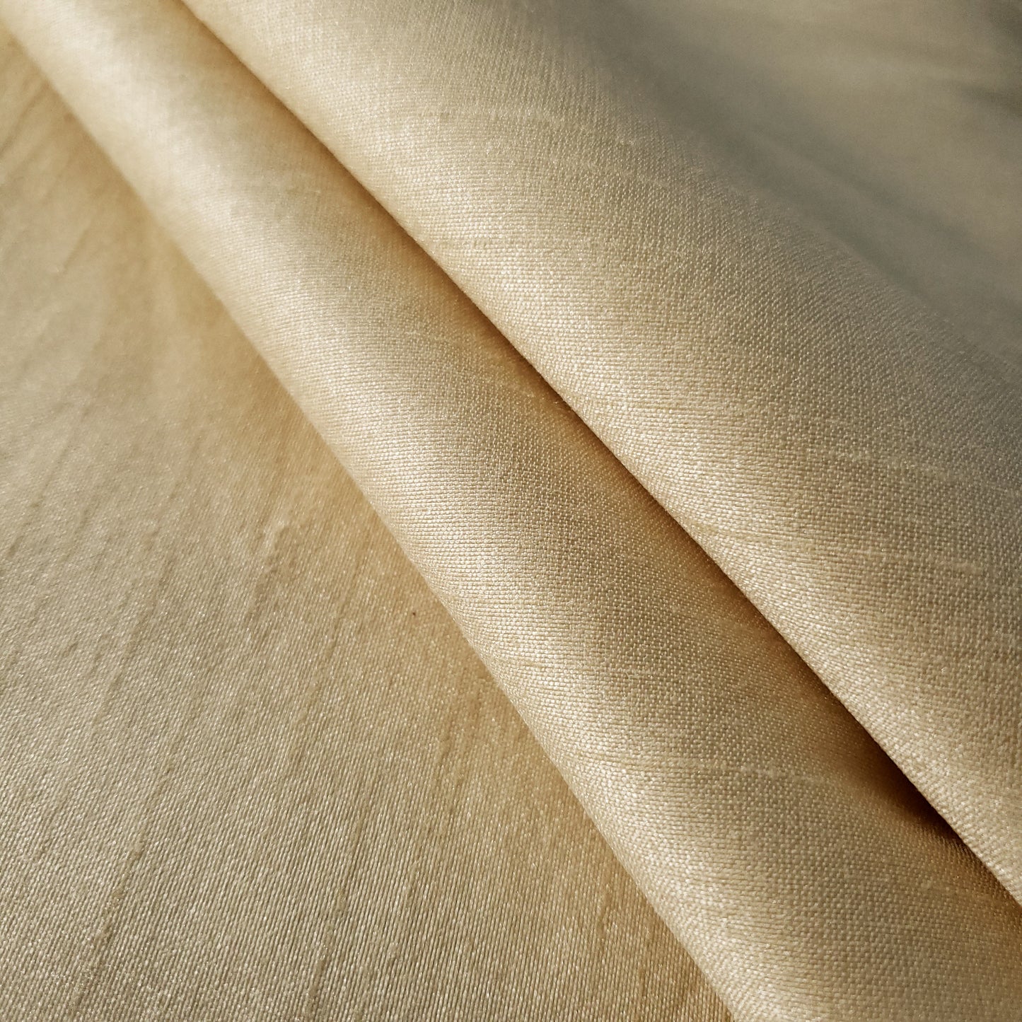 GOLD CHAMPAGNE FAUX SILK DUPIONI