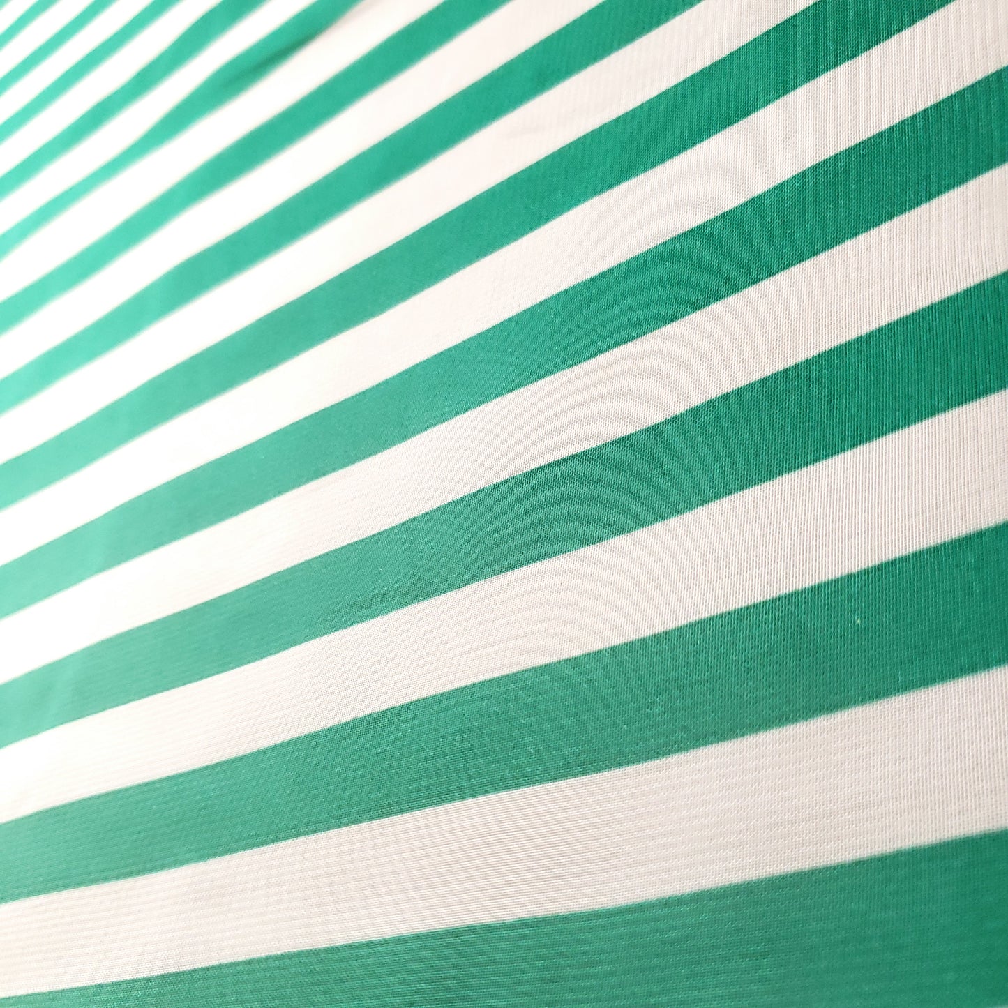 STRIPE CHIFFON KELLY GREEN