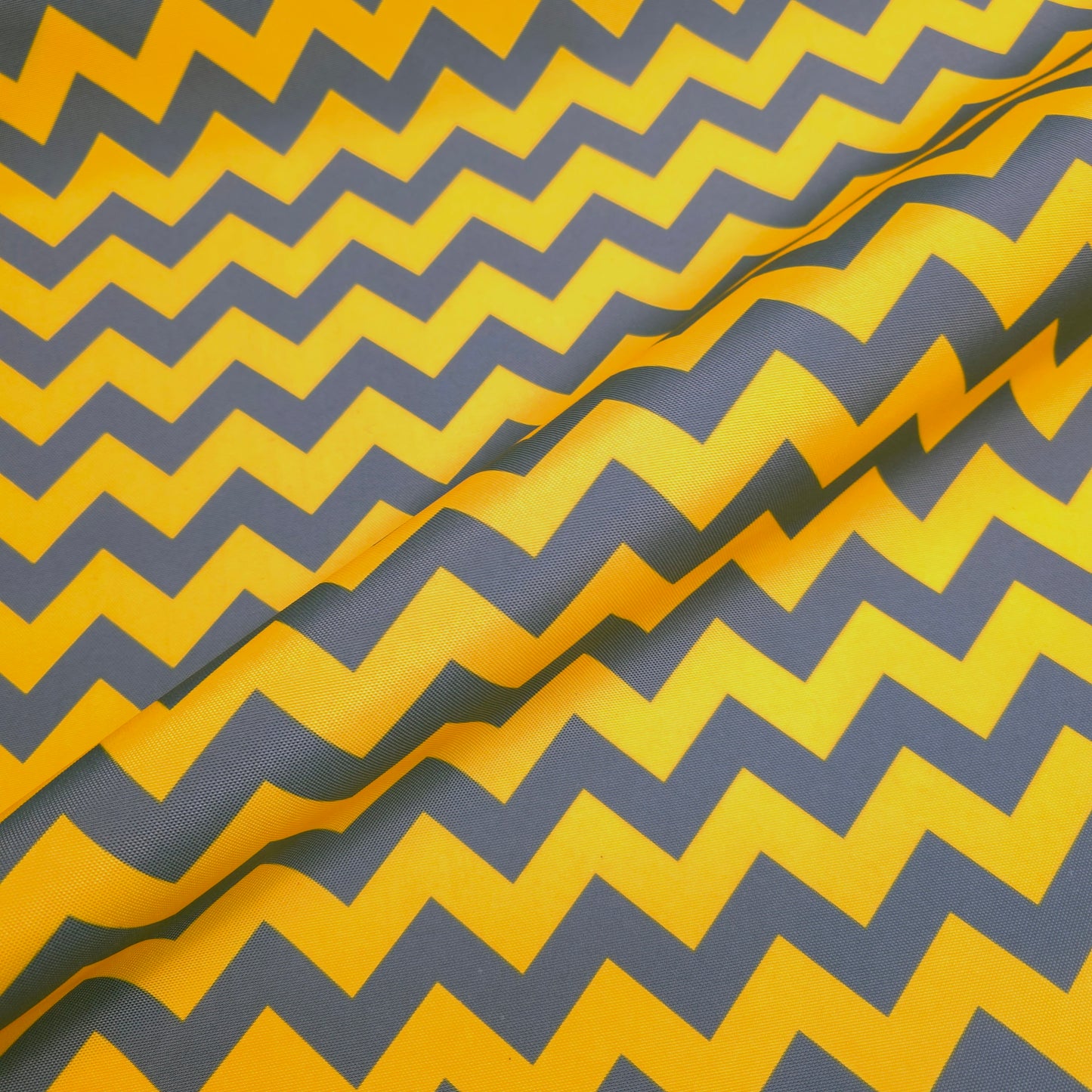 METROPOLITAN CHEVRON OUTDOOR GRAY YELLOW