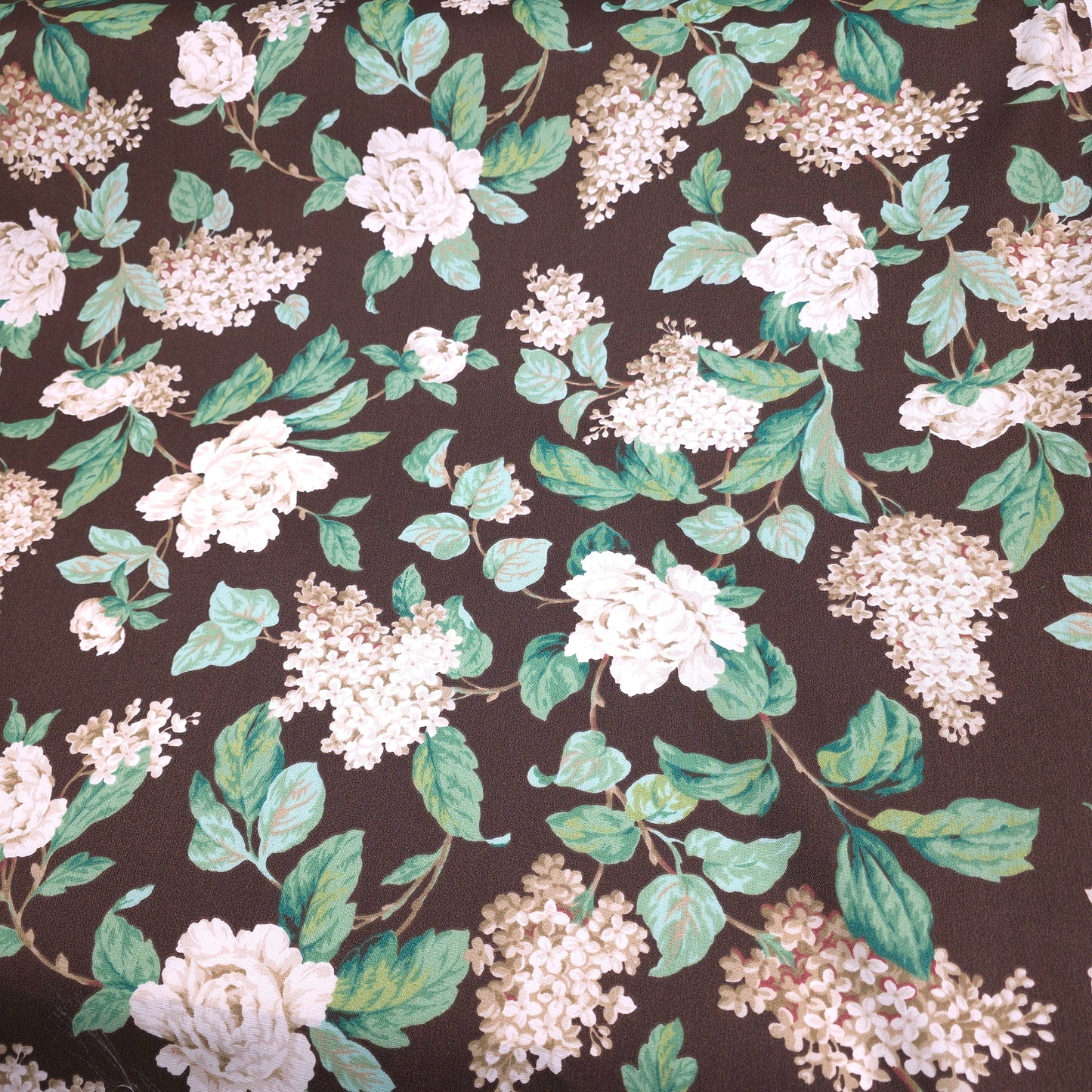 PROVINCIAL FLORAL UPHOLSTERY