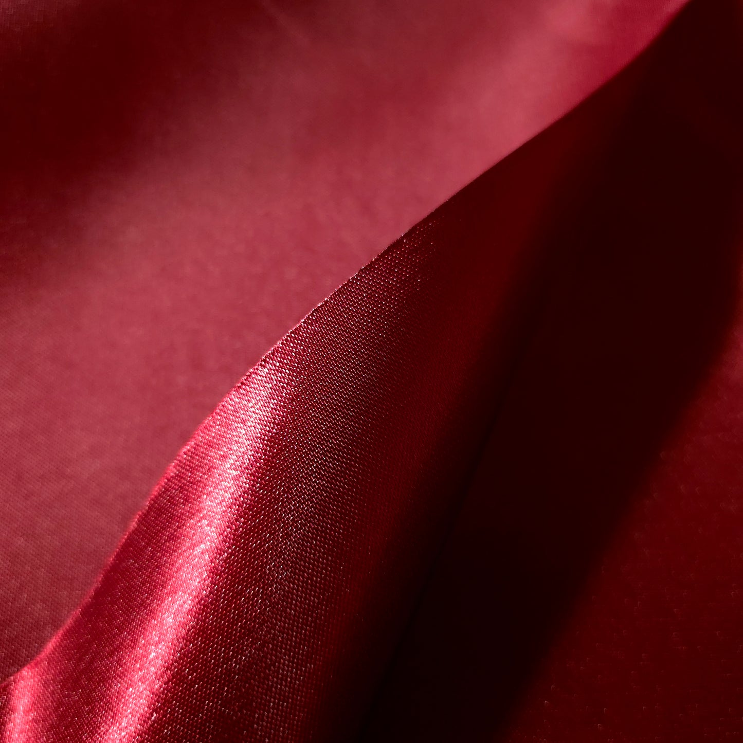 HEAVY 8oz GLOSSY SATIN RED CRANBERRY