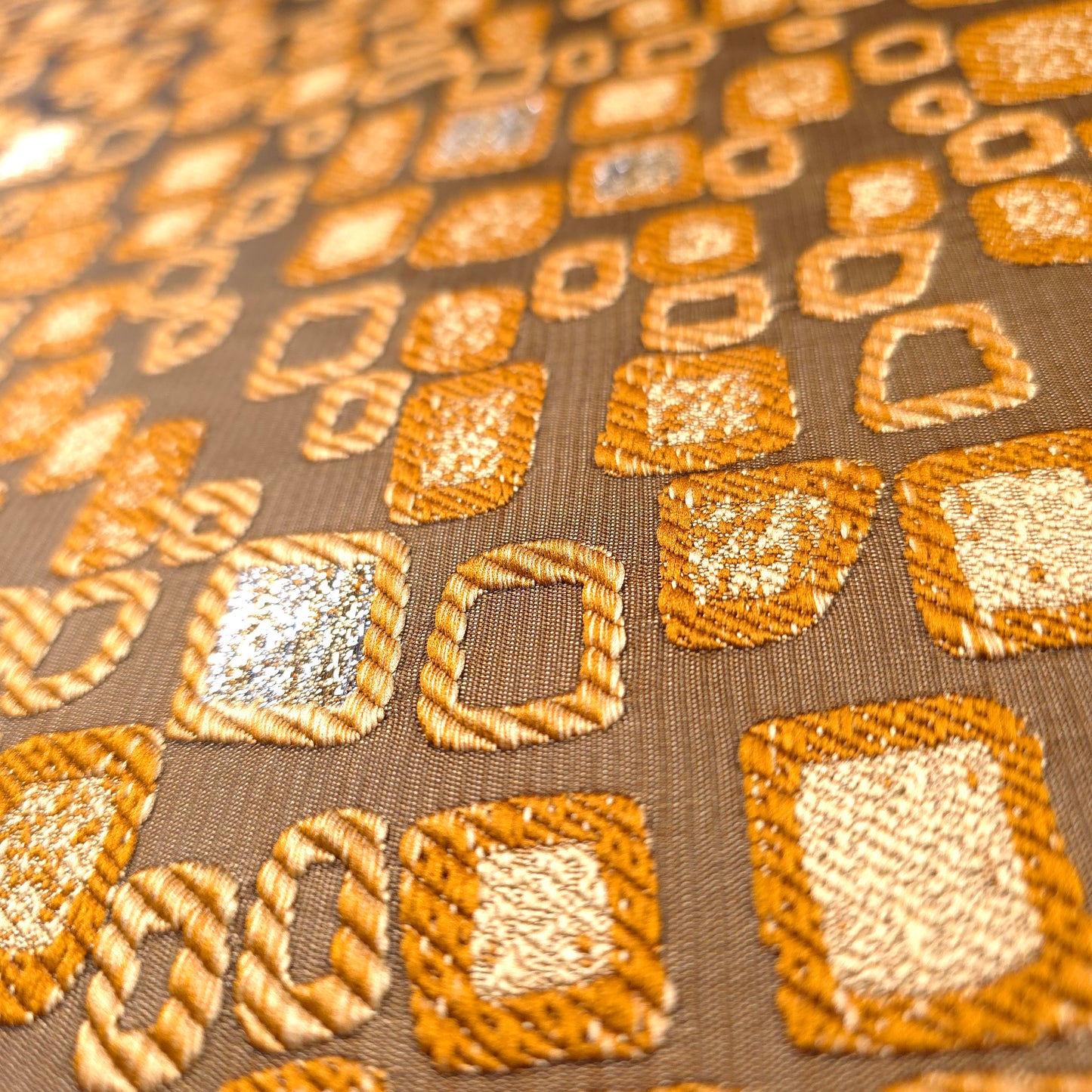 GILDED CLIMPT EMROIDERED SQUARES
