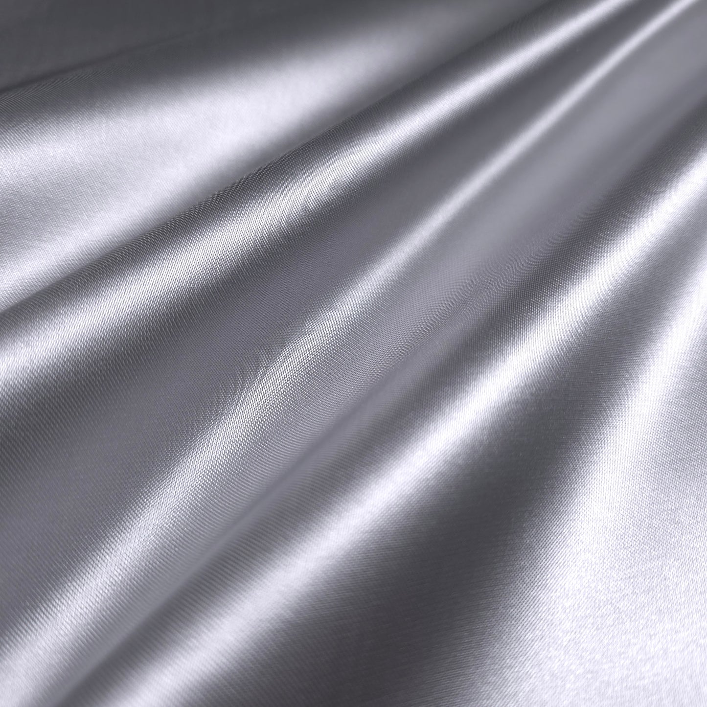 MEDIUM PLAIN SATIN GLOSSY NEUTRAL SILVER GRAY