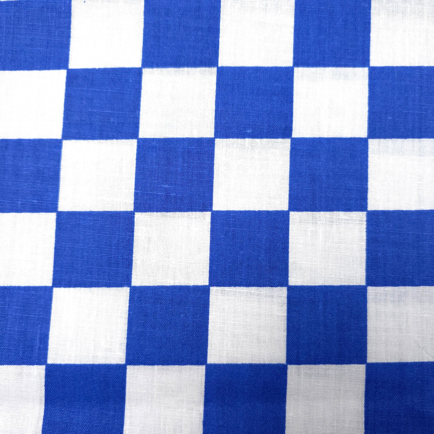 CHESSBOARD PRINT POLYCOTTON BLUE WHITE