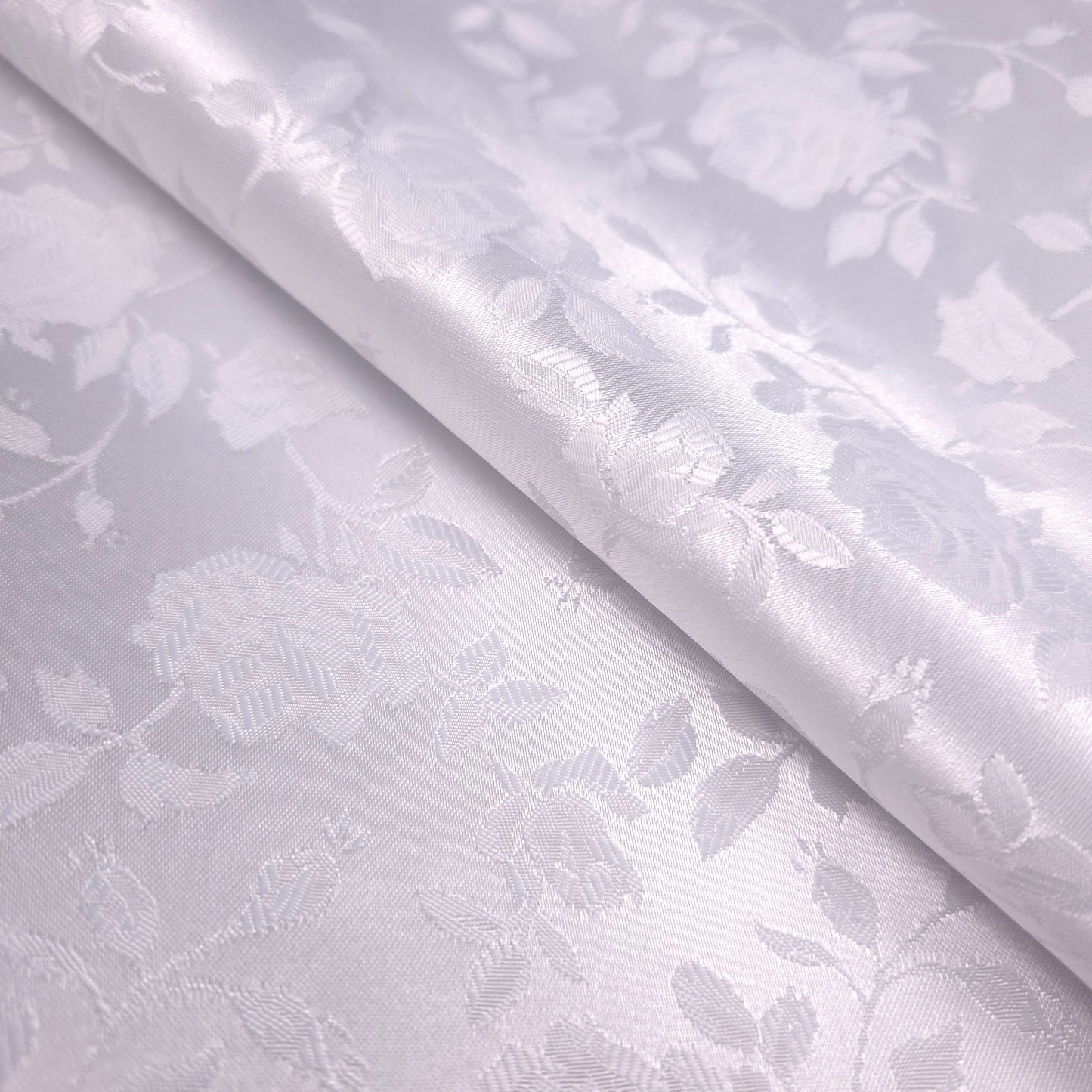 EMPRESS ROSE WHITE BROCADE