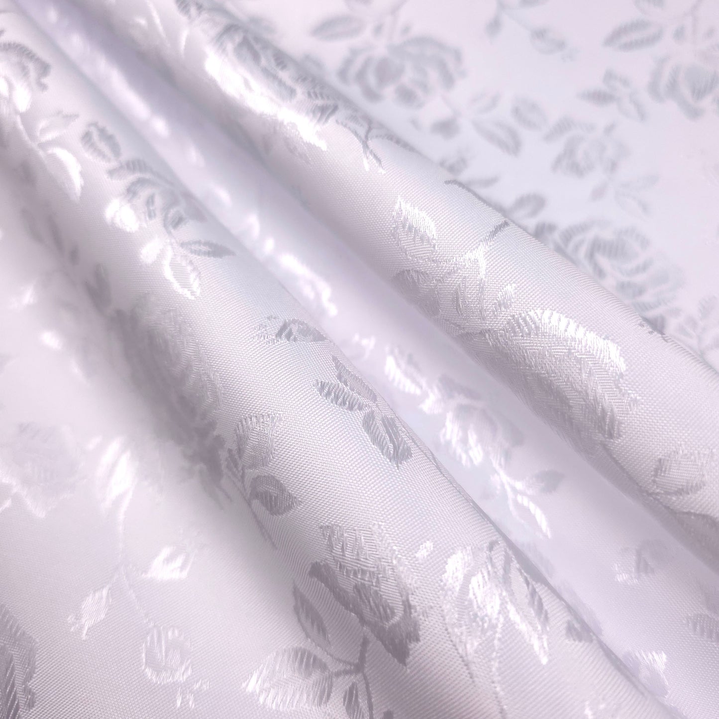 EMPRESS ROSE WHITE BROCADE
