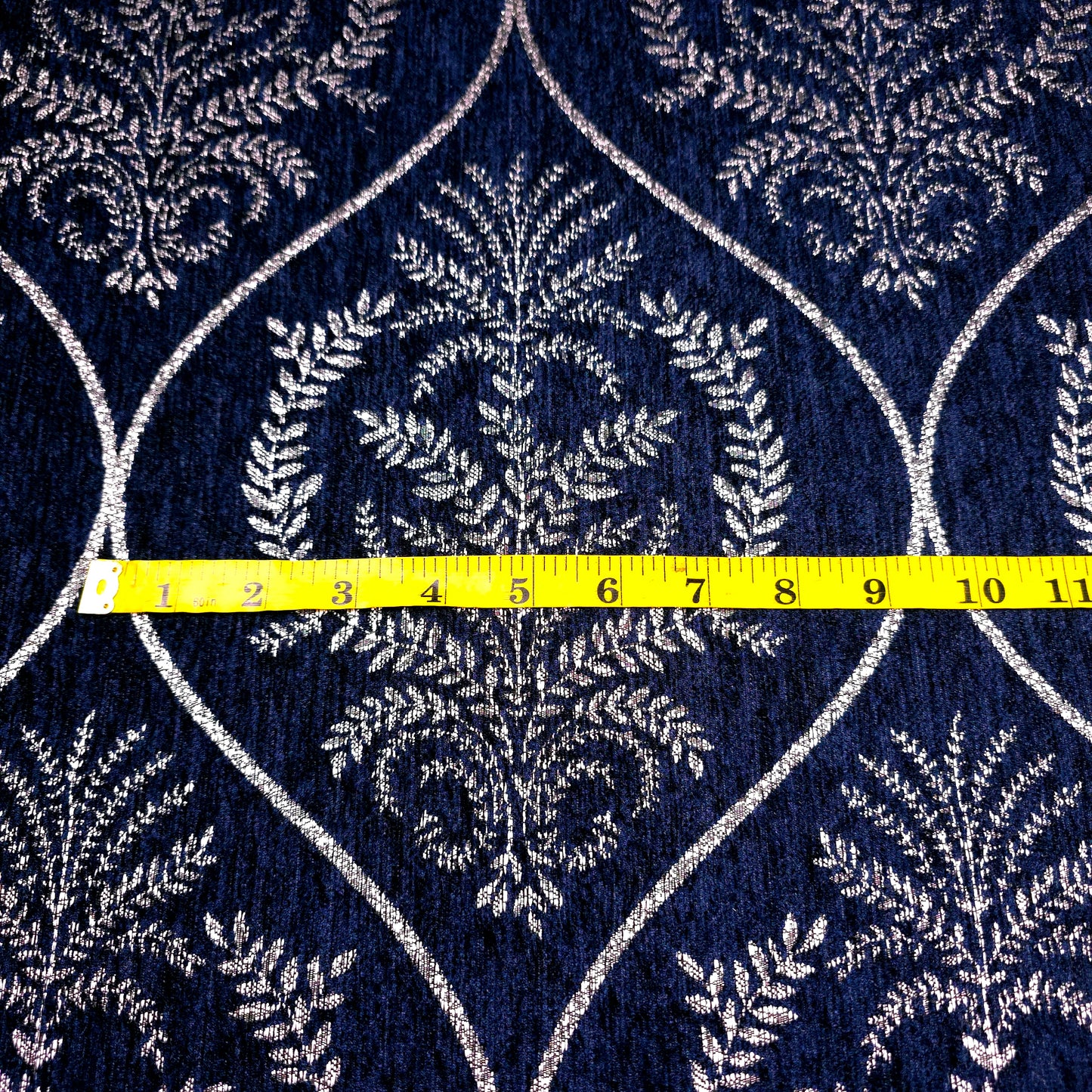 REGAL LAUREL OGEE MEDALION CHENIELLE NAVY BLUE