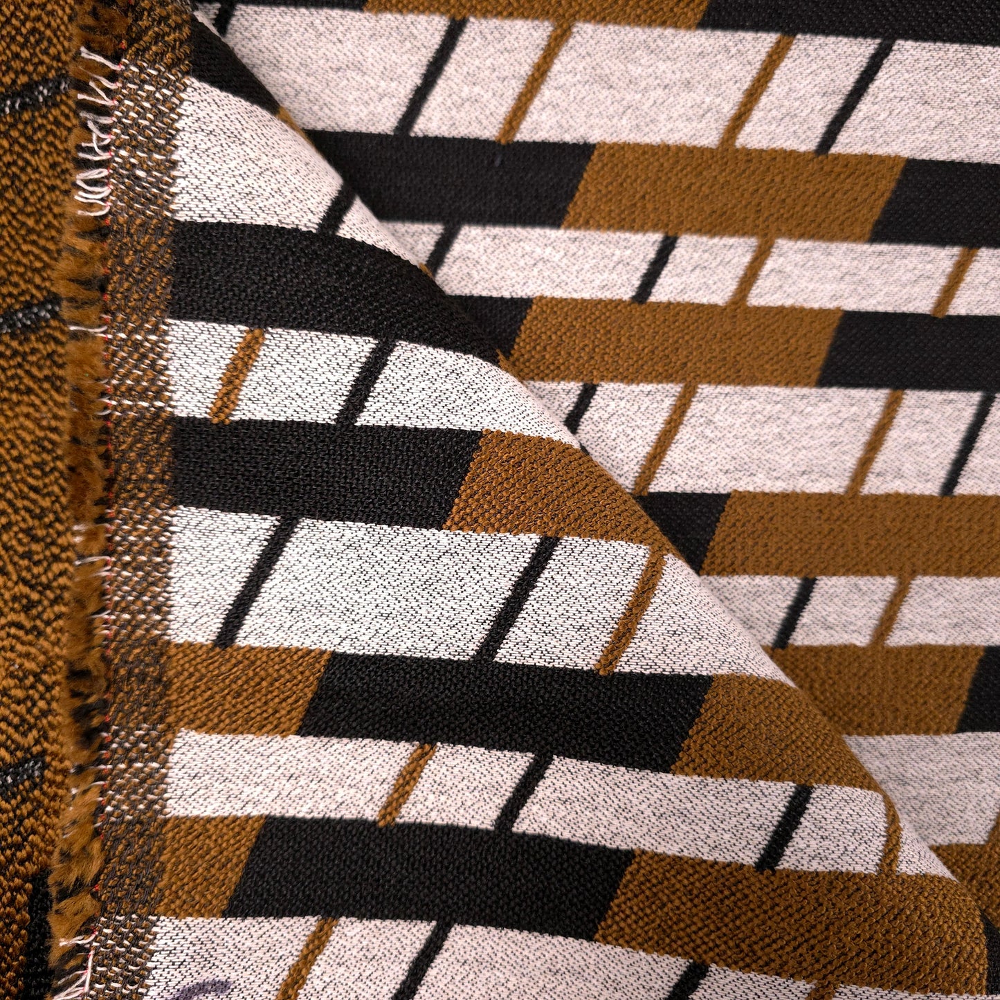 RETRO BLOCK MID CENTURY UPHOLSTERY
