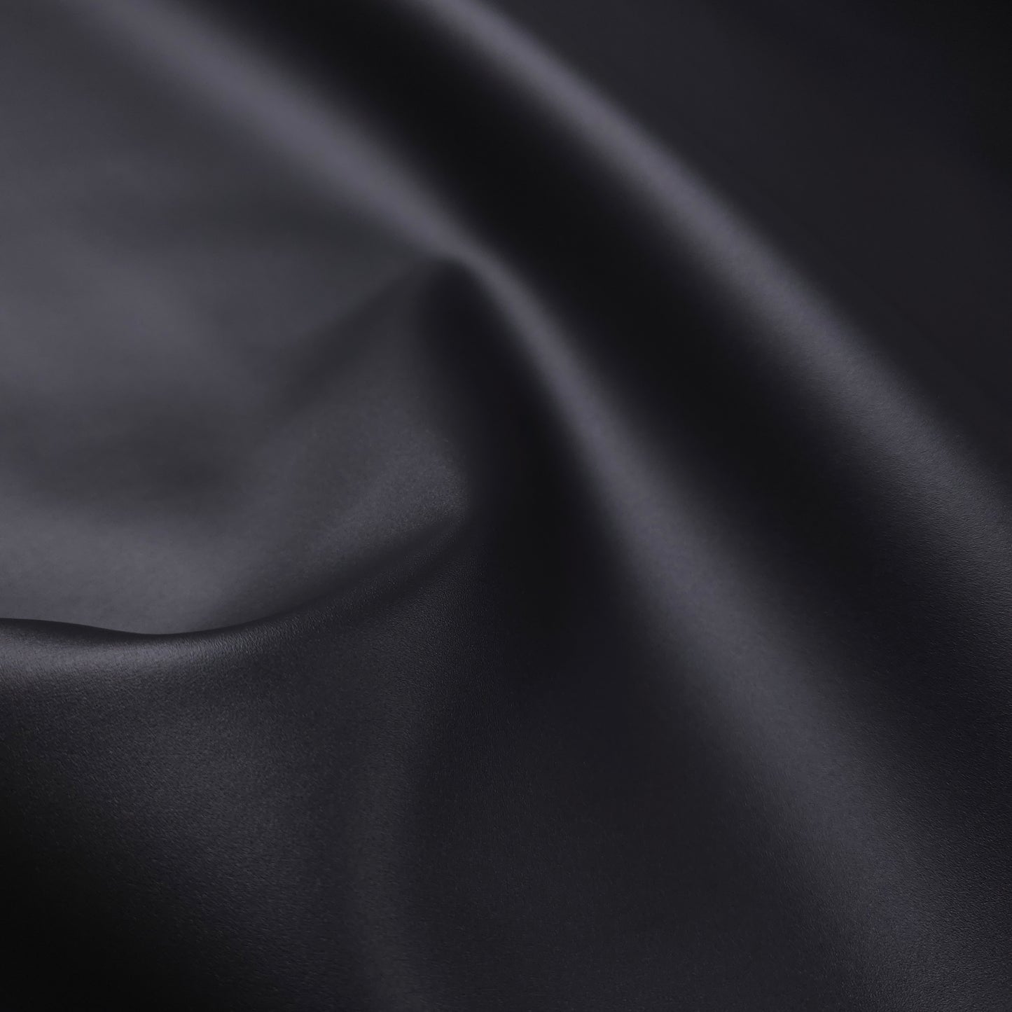 PERFORMANCE COMMERCIAL BLACK VINYL