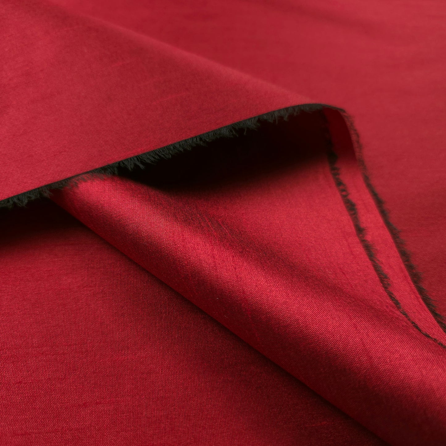 RED BLACK FAUX SILK DUPIONI