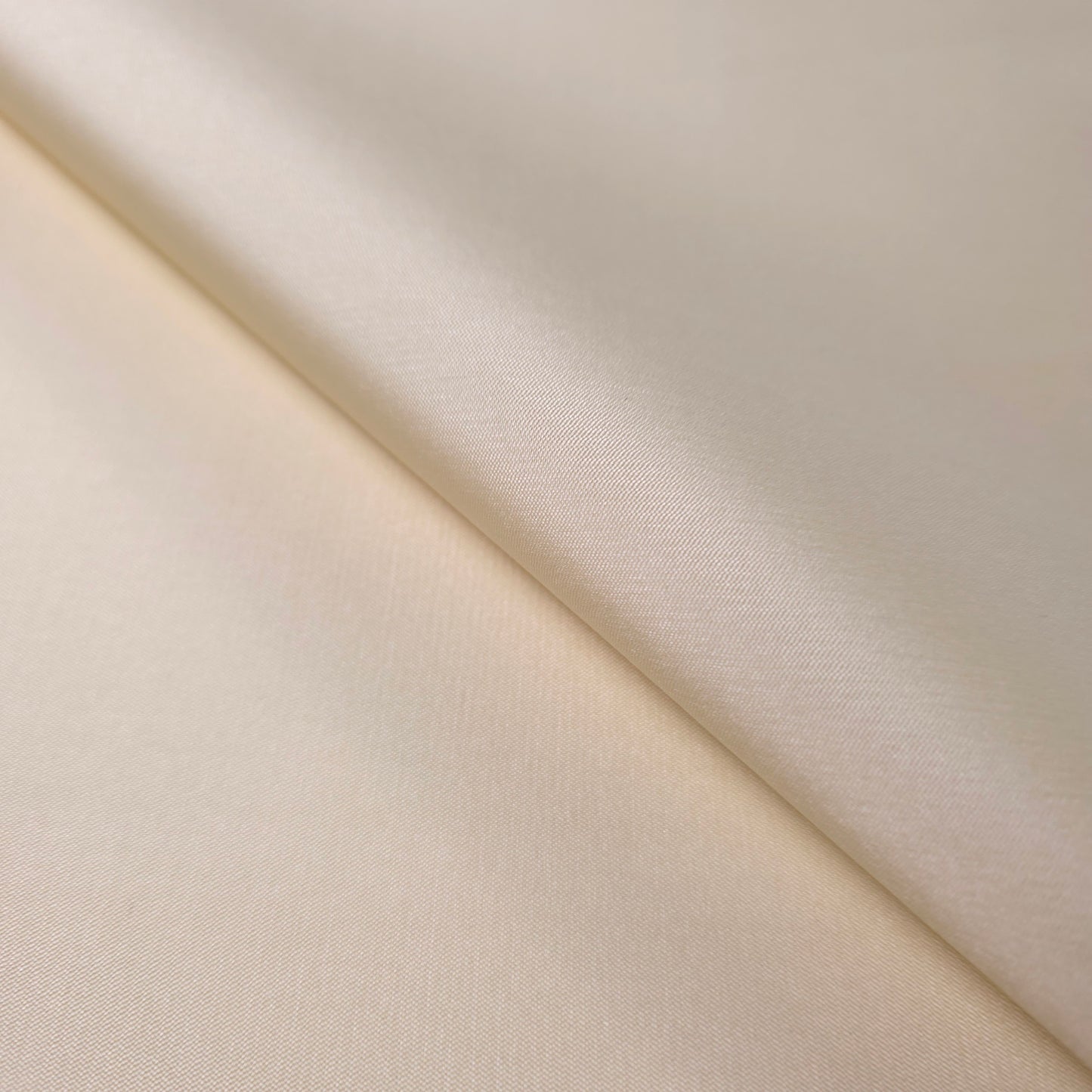 NEUTRAL IVORY MIKADO