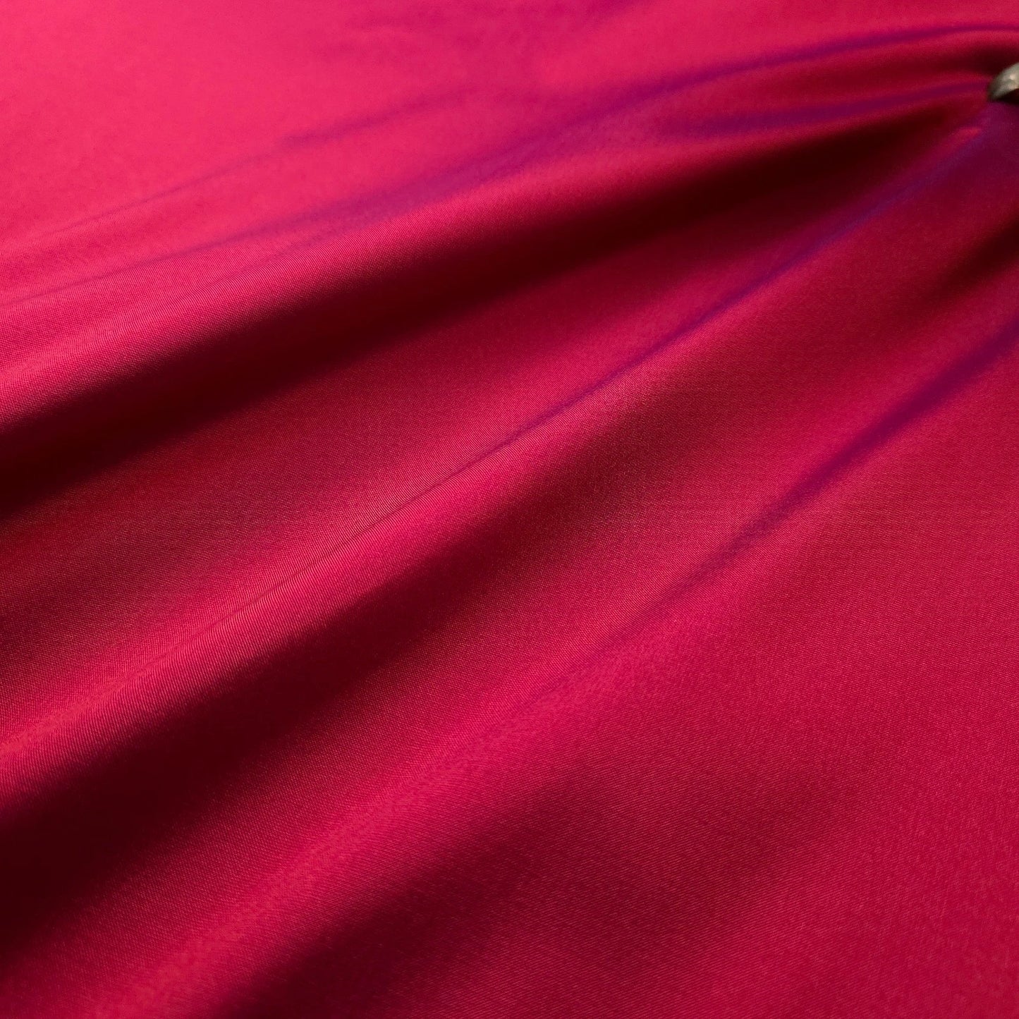 Red Purple Two Tone Tissue Taffeta Fabric 58" By The Yard Iridescent Gown Lining