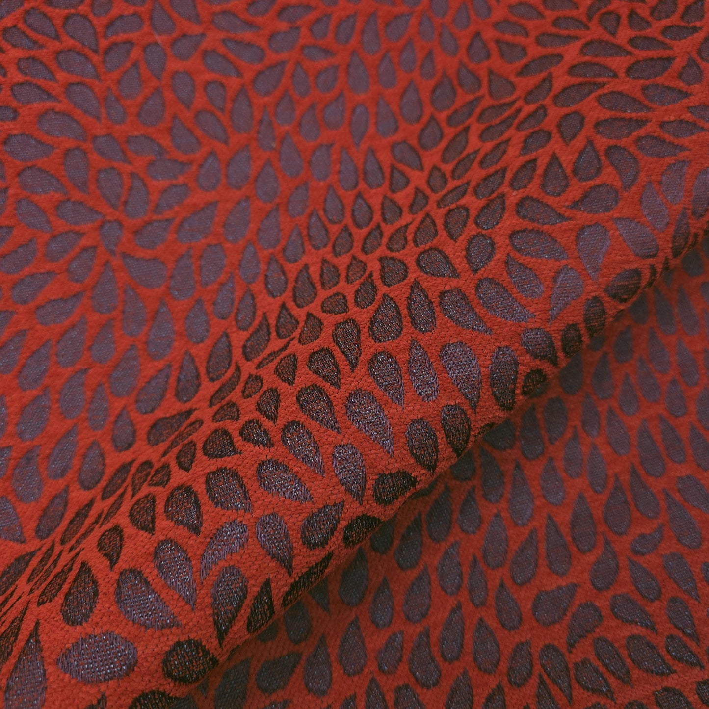 RAINDROP CONTEMPORARY CHENILLE RED GRAY