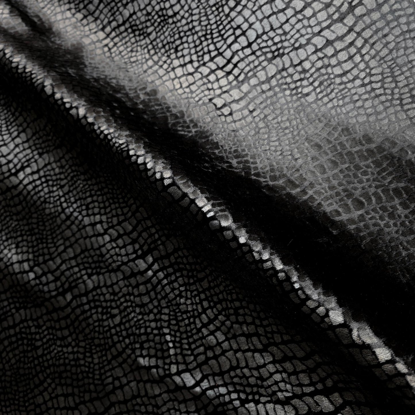 BLACK CROCODILE SEMIGLOSS UPHOLSTERY VELVET