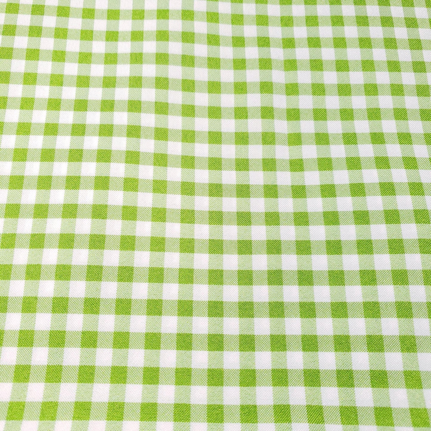 POLY POPLIN GREEN LIME SMALL GINGHAM