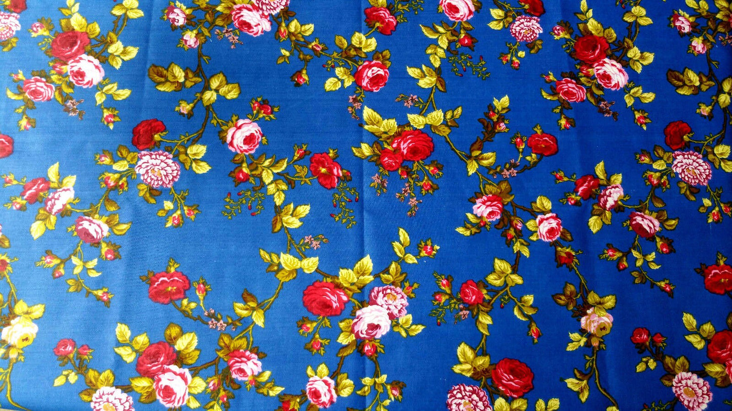 CASTILLE ROSES PRINT RED ON BLUE