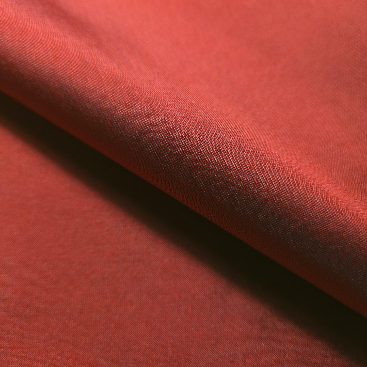 FAUX SILK LUXURY TAFFETA CRIMSON RED