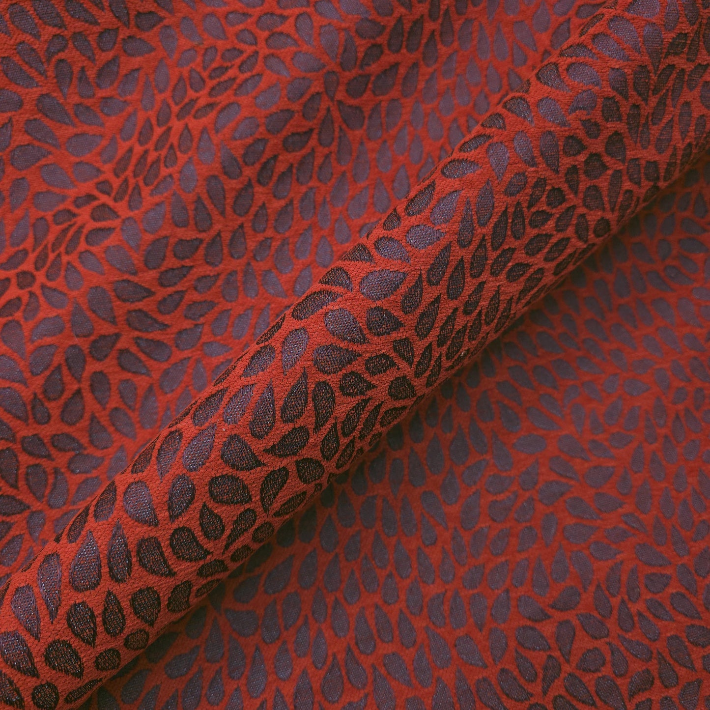 RAINDROP CONTEMPORARY CHENILLE RED GRAY