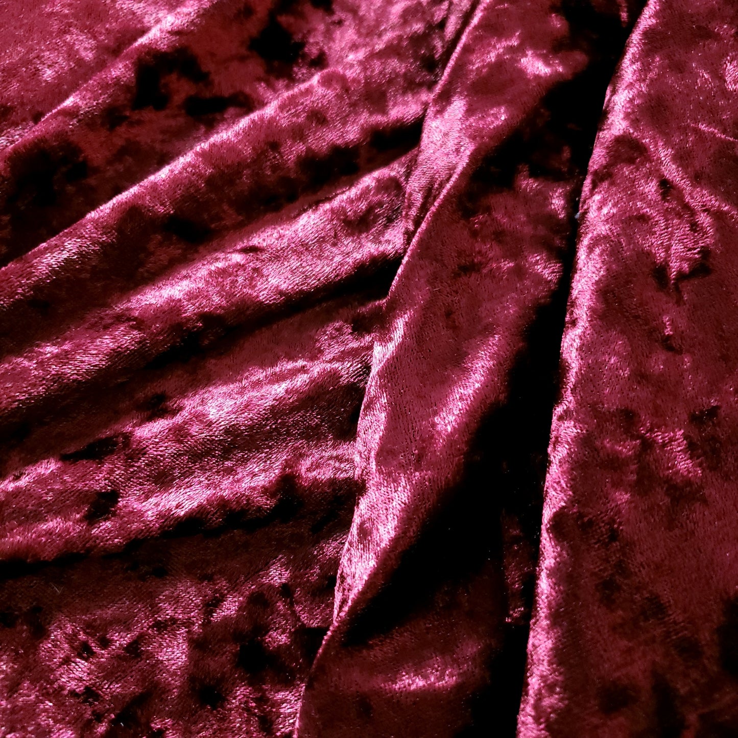 ICE CRUSH VELOUR STRETCH VELVET BURGUNDY WINE