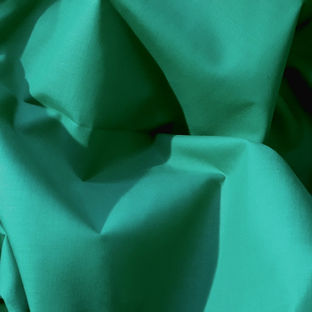 COTTON BLEND BROADCLOTH GREEN KELLY