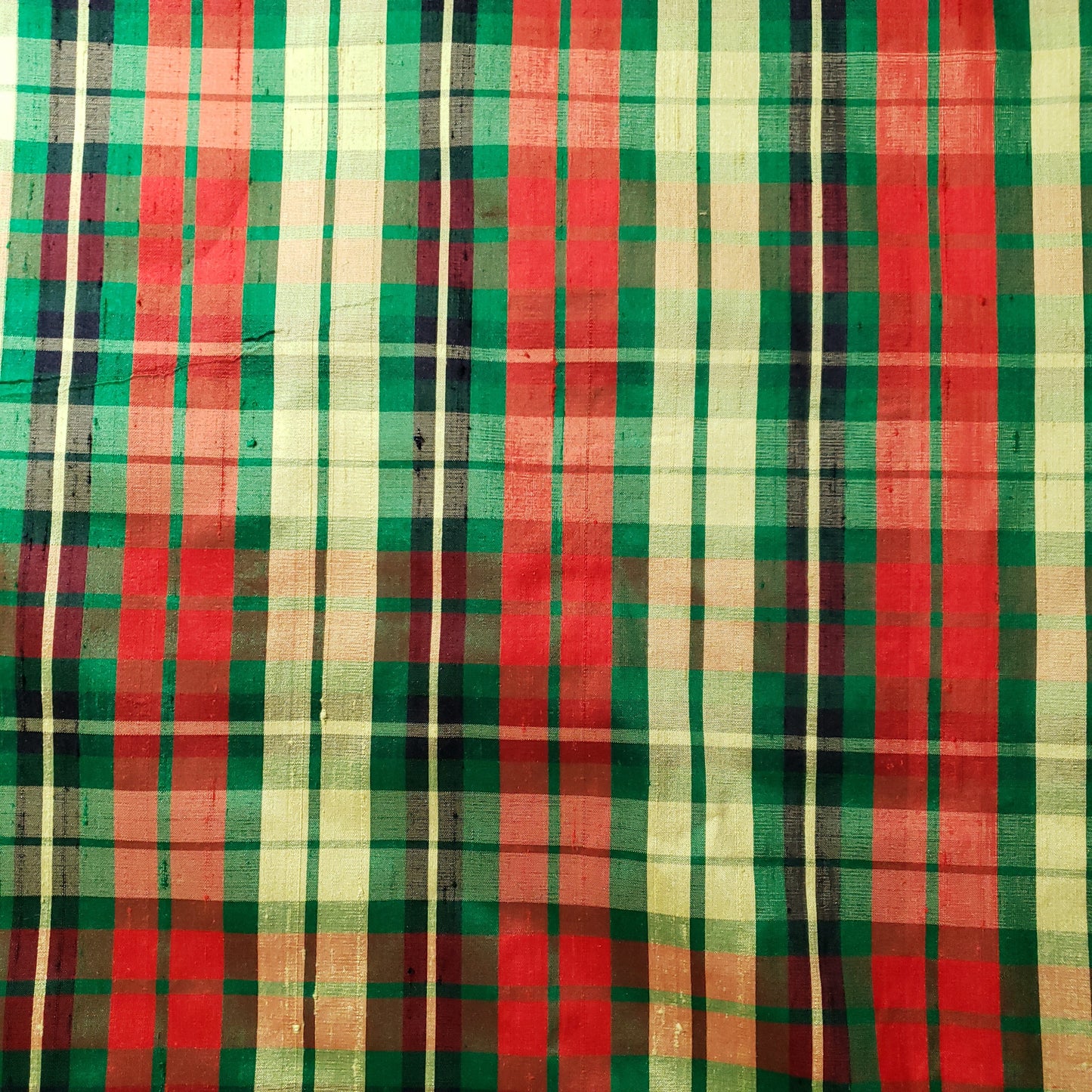 GOLD HOLIDAY PLAID SILK DUPIONI