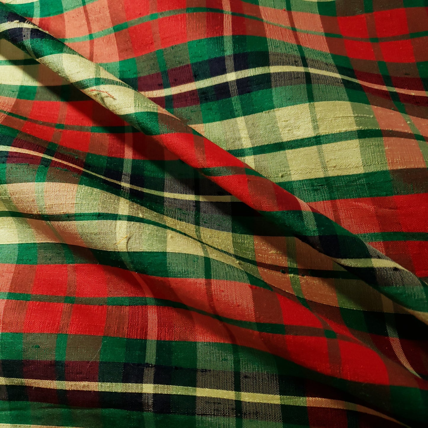 GOLD HOLIDAY PLAID SILK DUPIONI