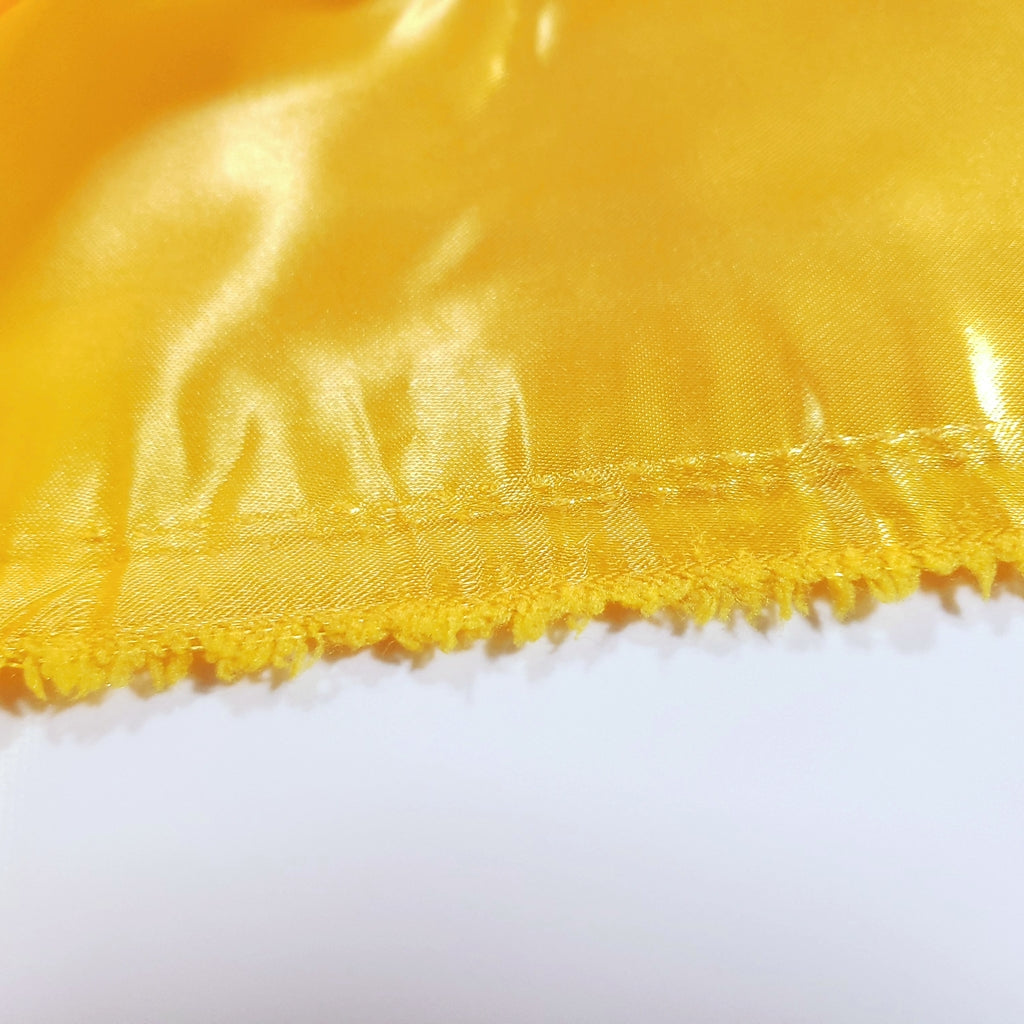 MEDIUM PLAIN SATIN GLOSSY YELLOW CANARY
