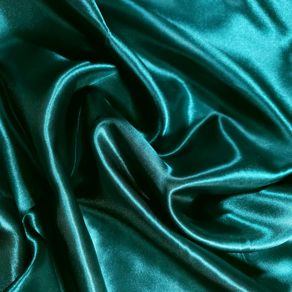 MEDIUM PLAIN SATIN GLOSSY GREEN HUNTER