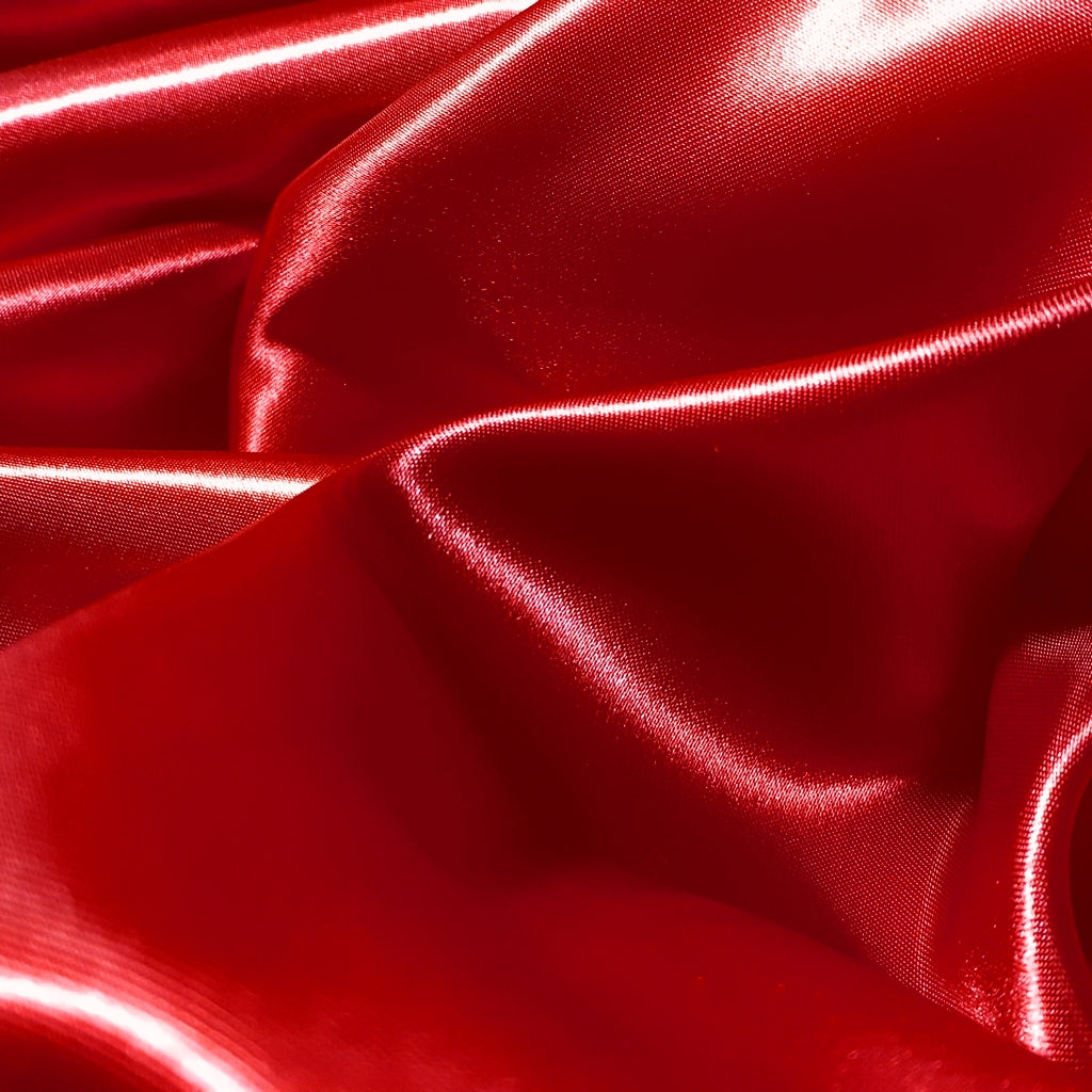 MEDIUM PLAIN SATIN GLOSSY RED