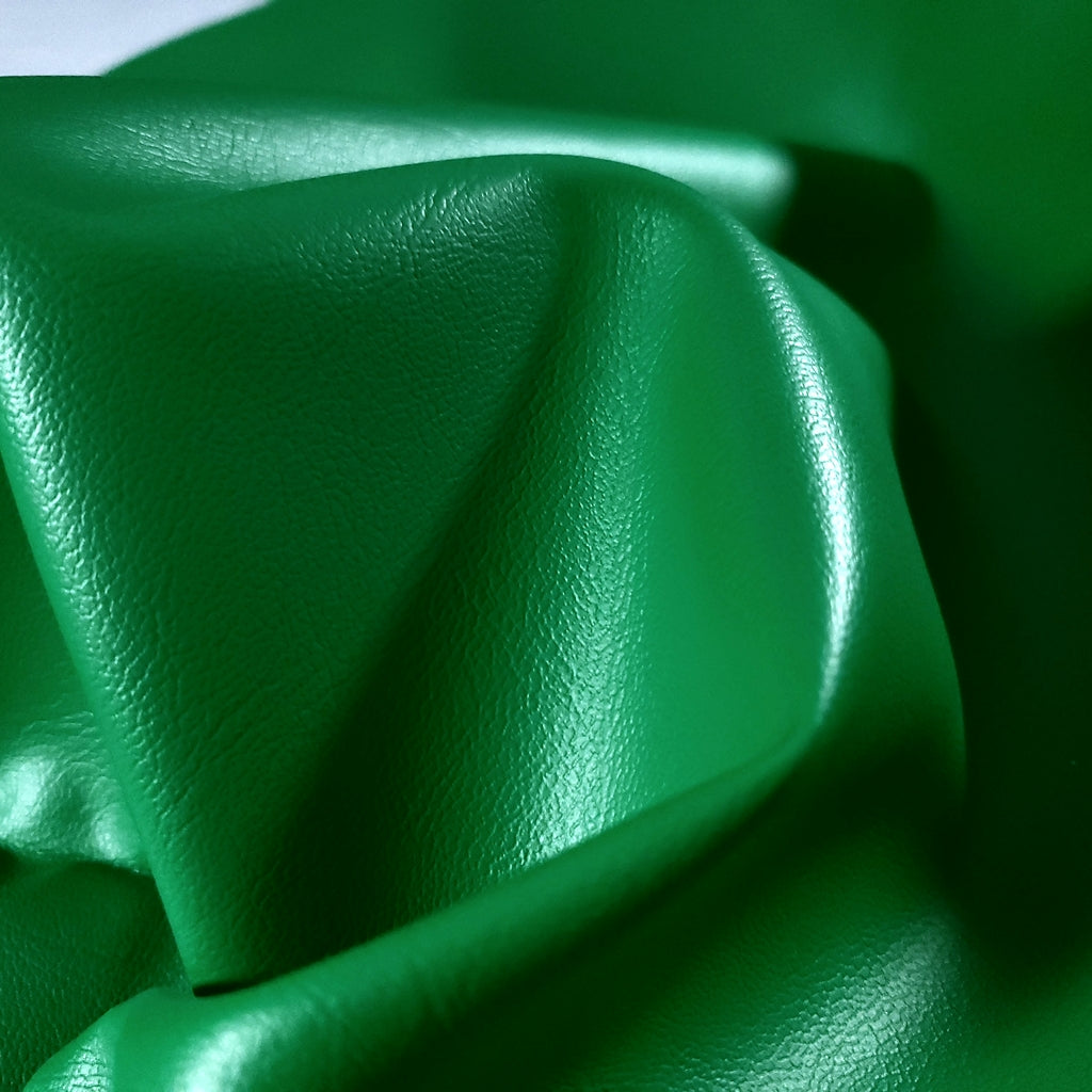 PROFESSIONAL MARINE / AUTOMOTIVE VINYL GREEN