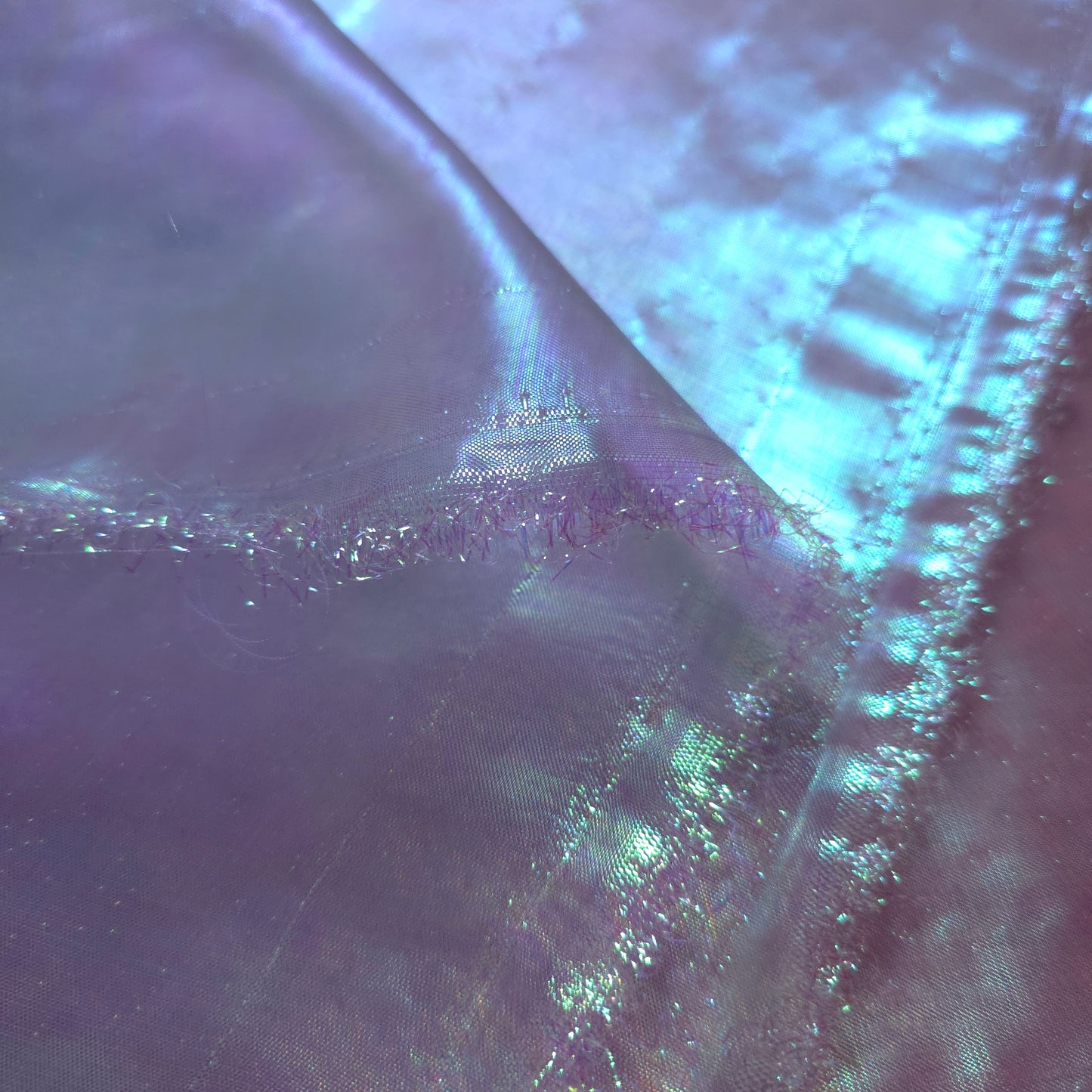 BLU BLUE PINK GREEN HOLOGRAPHIC IRIDESCENT METALLIC LAME