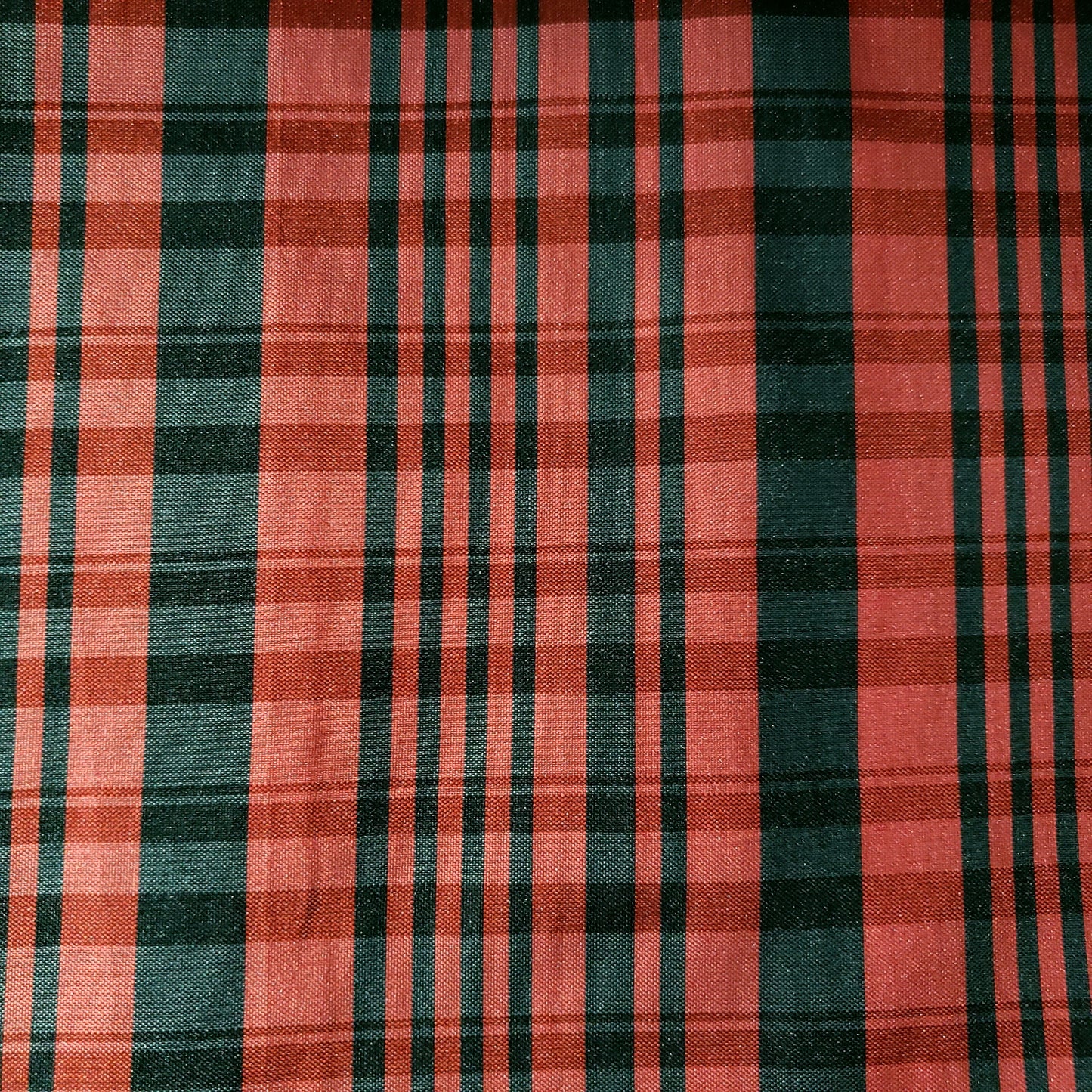 FROSTED HOLIDAY TARTAN PLAIN RED BLACK