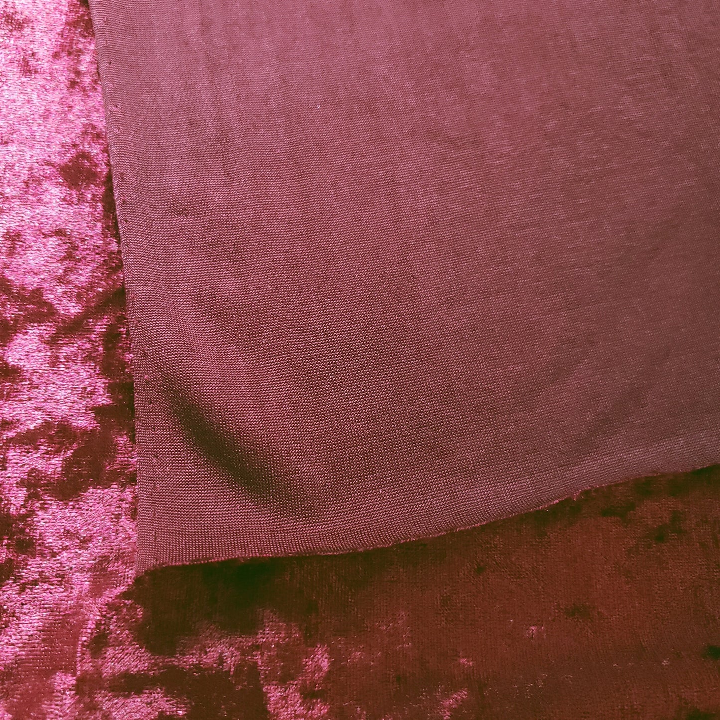 ICE CRUSH VELOUR STRETCH VELVET BURGUNDY WINE