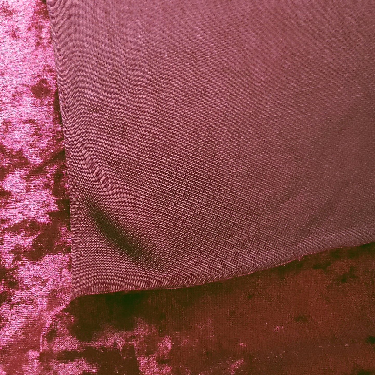 ICE CRUSH VELOUR STRETCH VELVET BURGUNDY WINE