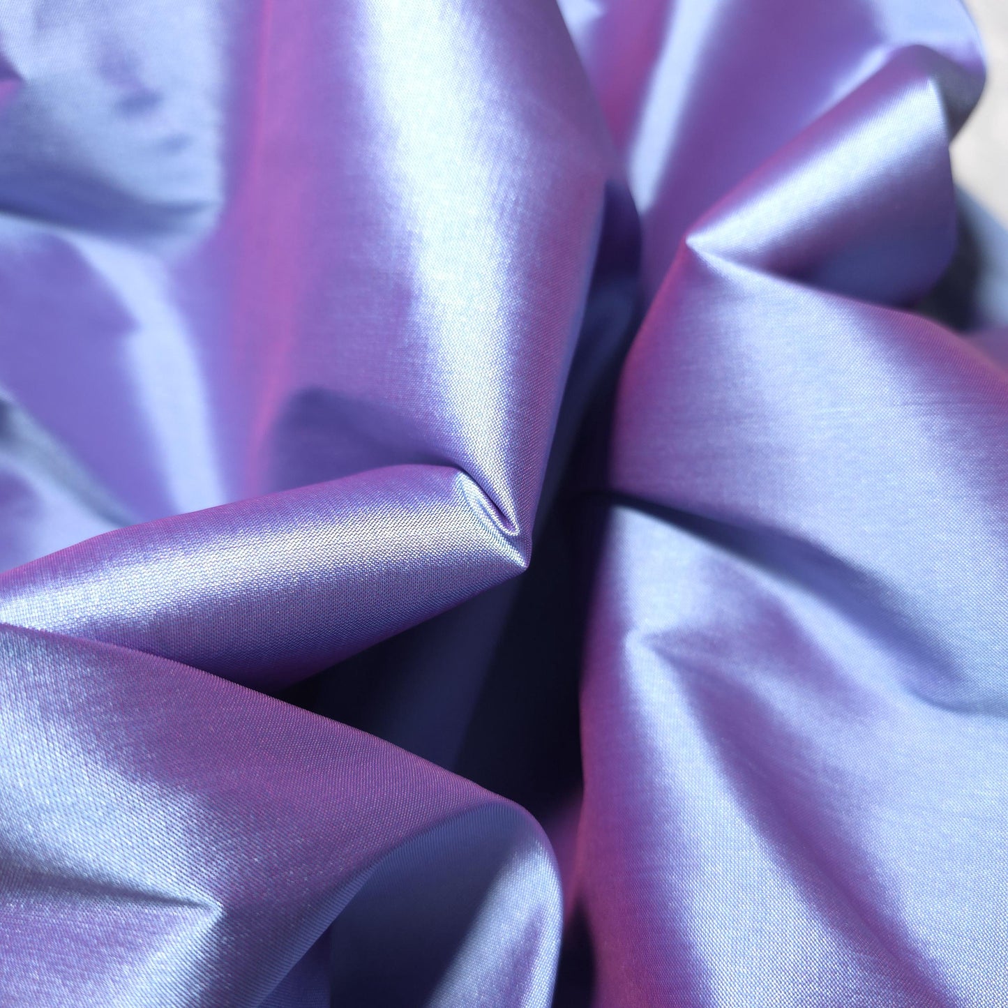 FAUX SILK LUXURY TAFFETA LILAC BLUE
