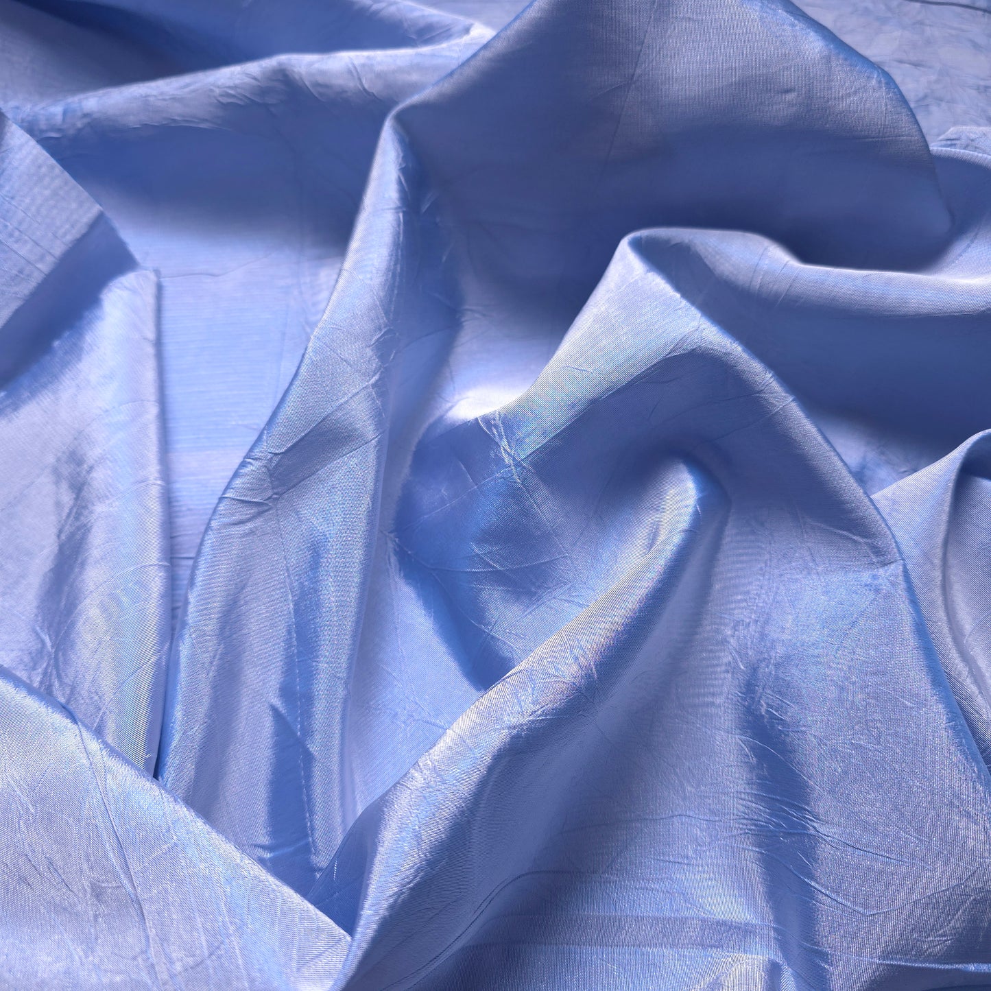 TWO TONE BLUE WHITE CRINKLE TAFFETA FABRIC