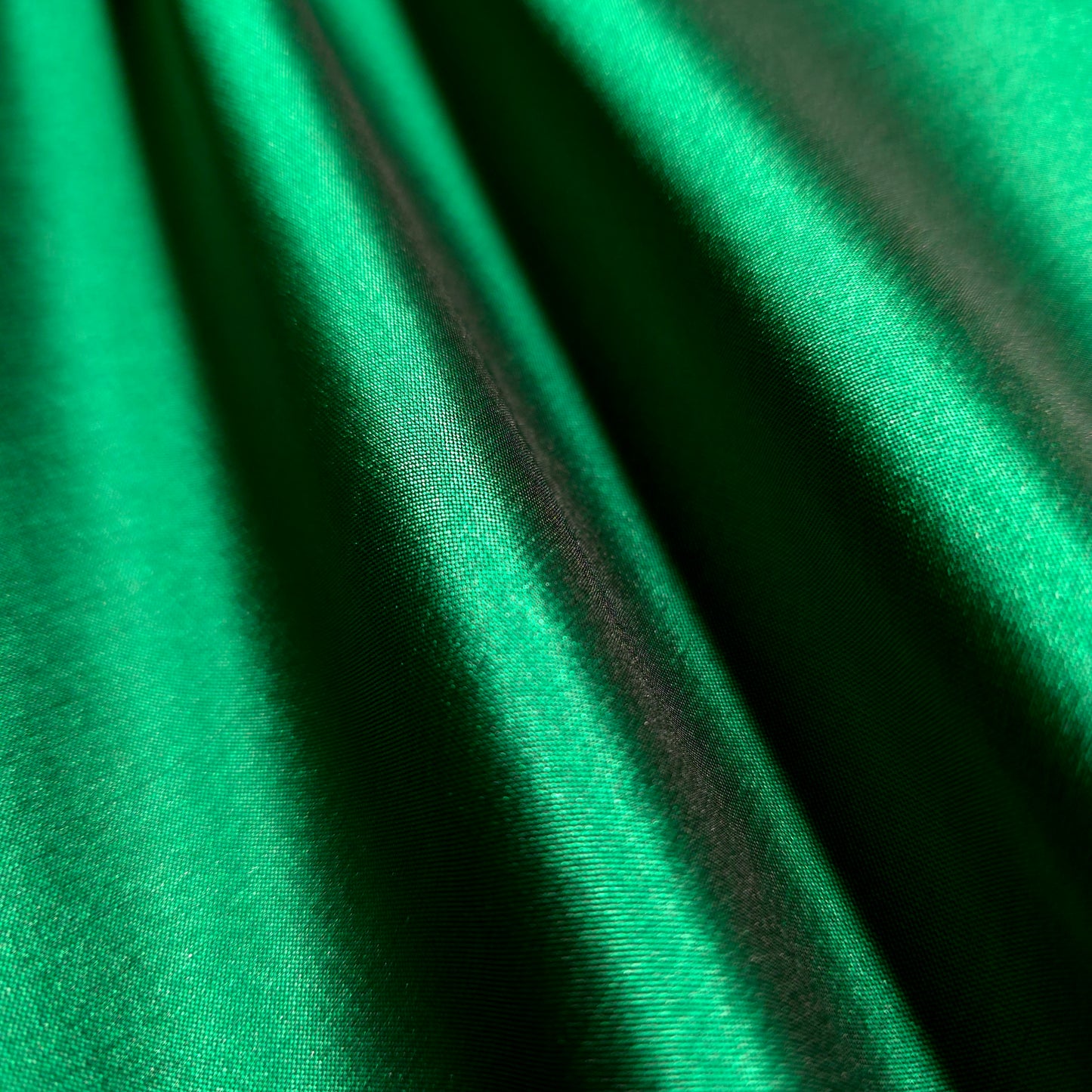 FAUX SILK LUXURY TAFFETA HUNTER GREEN