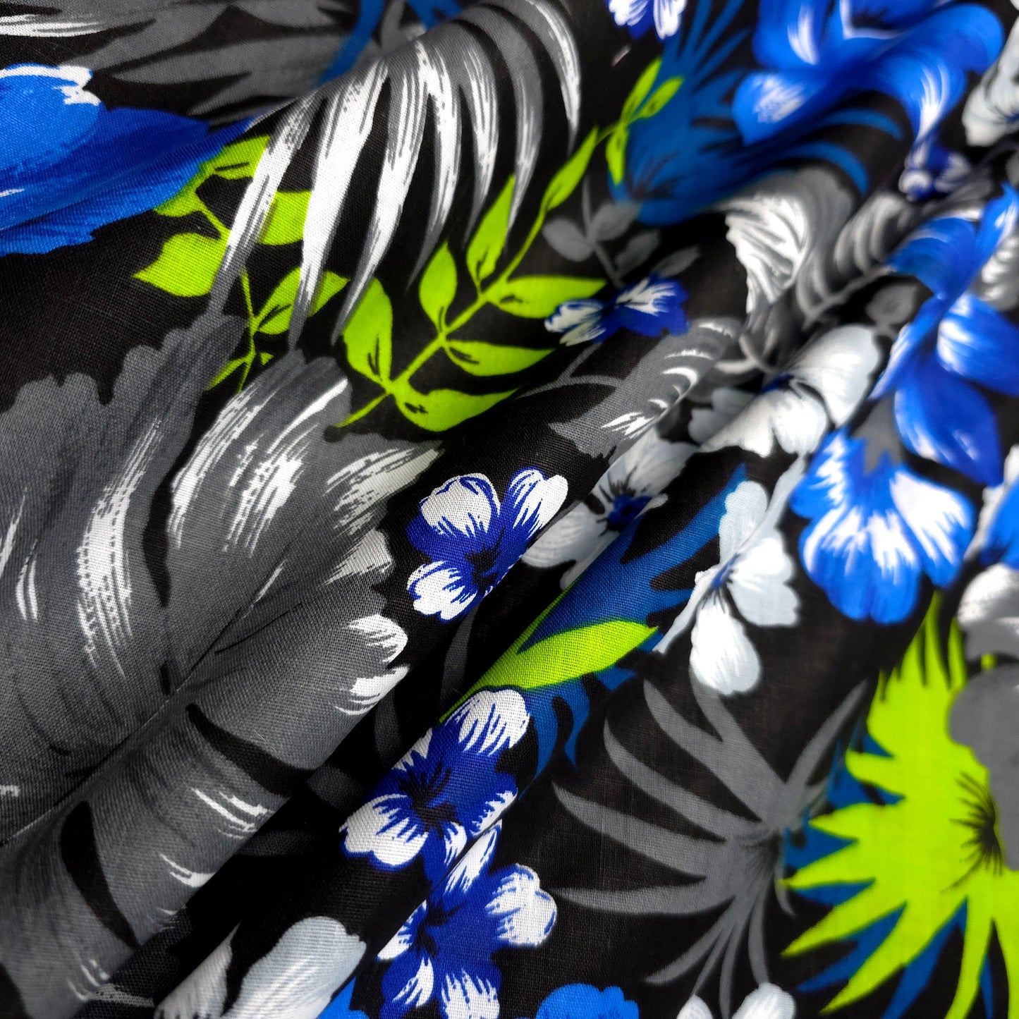 HAWAIIAN FLORAL MOTIF BLACK