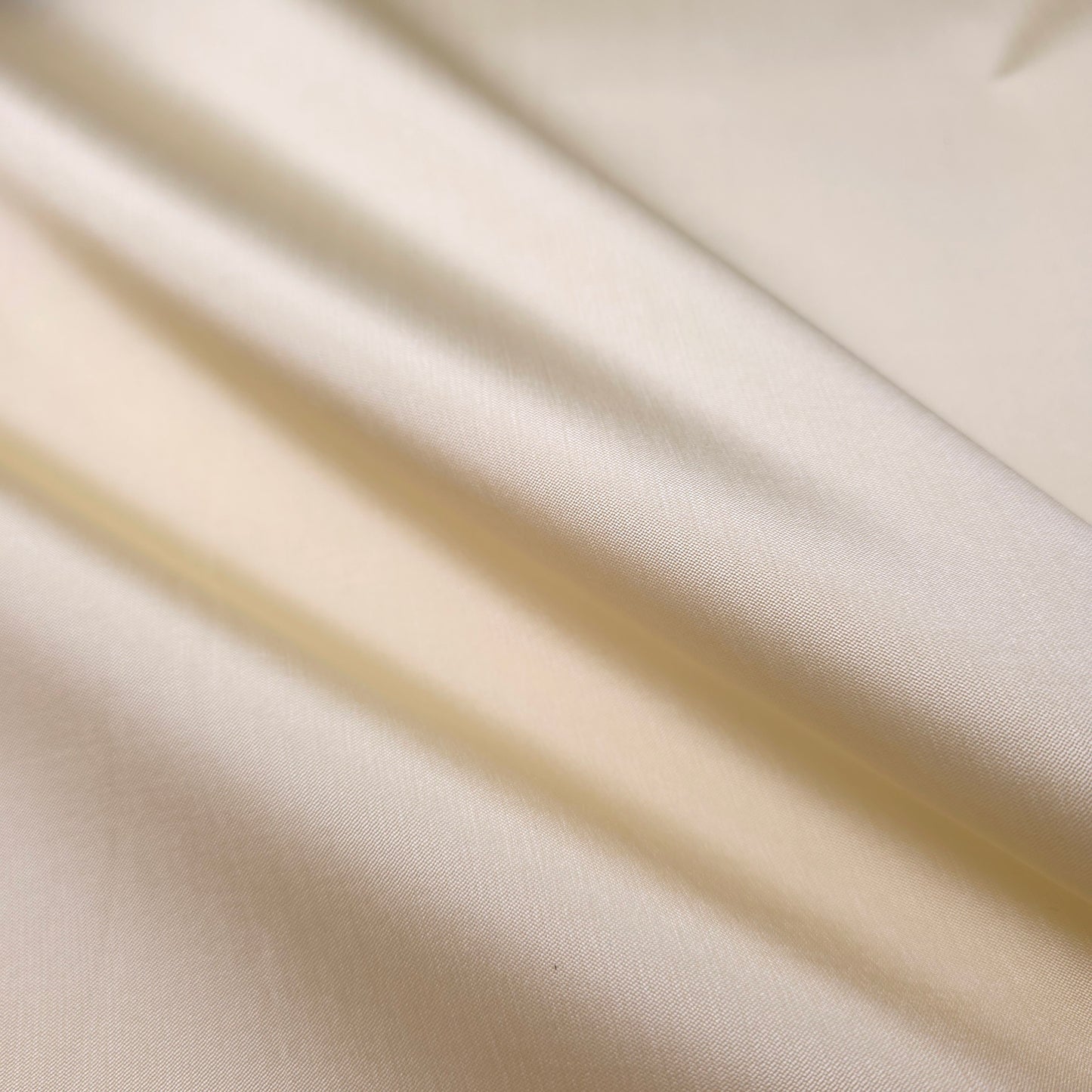 NEUTRAL IVORY MIKADO