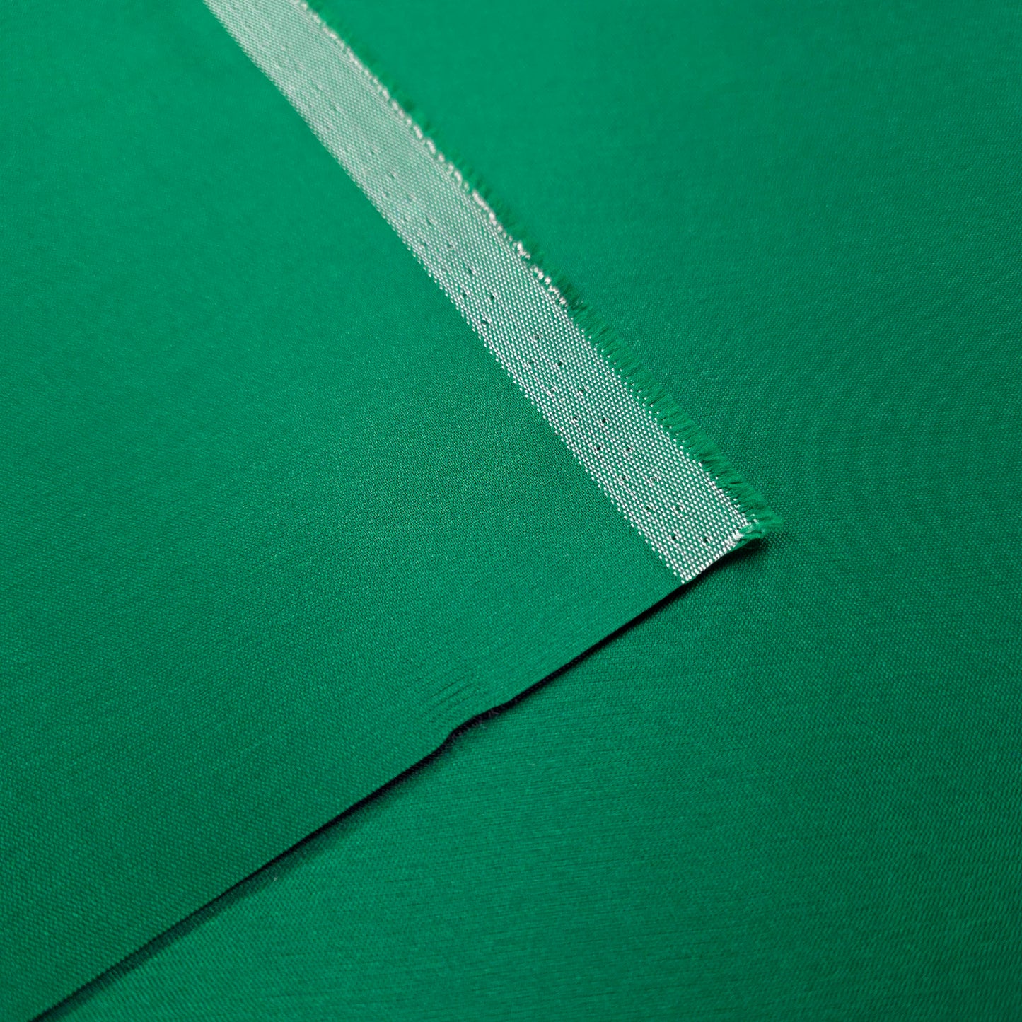 GREEN EMERALD MIKADO