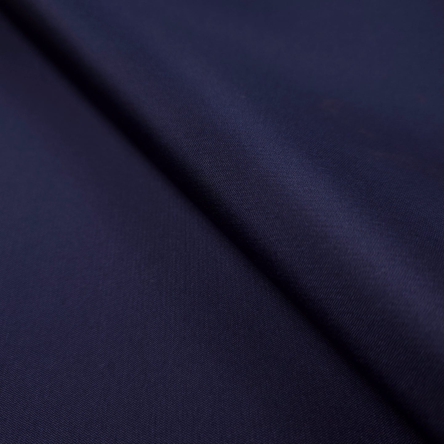 BLUE NAVY MIKADO