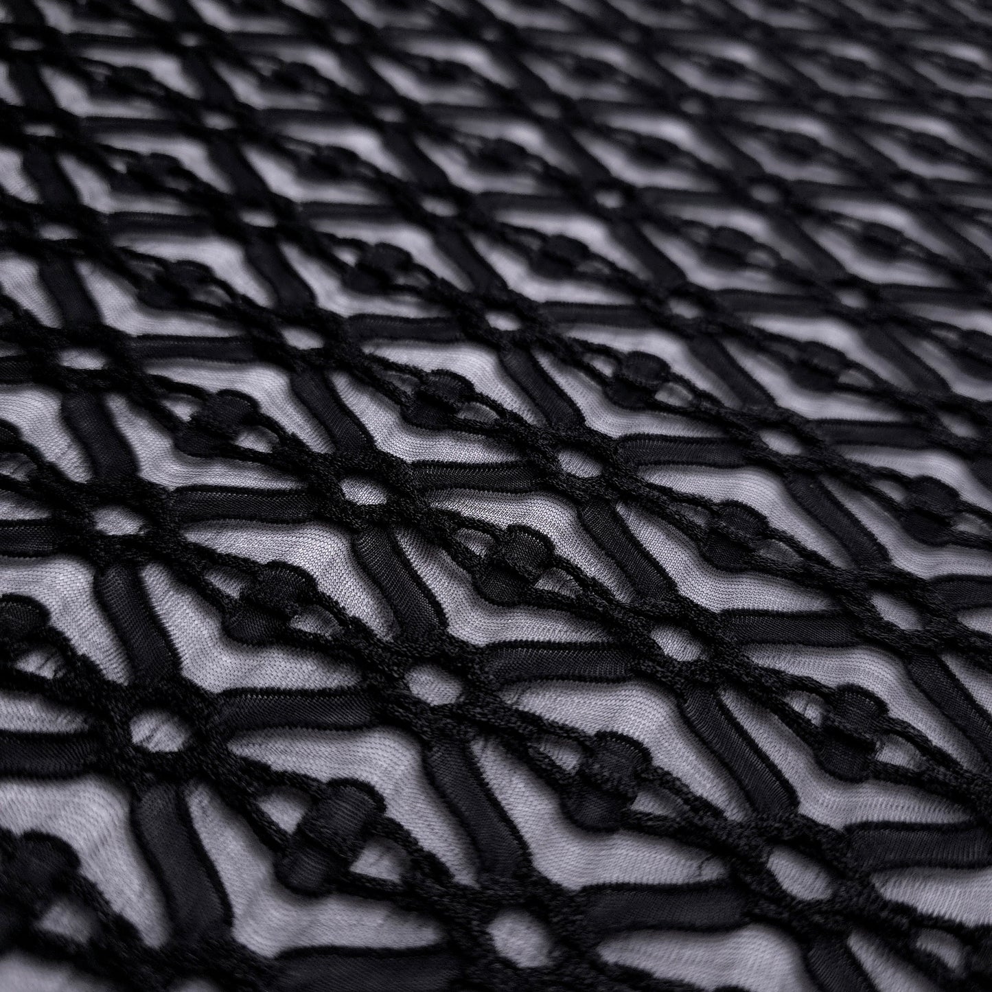 BLACK 3D DIAMOND STRETCH LACE